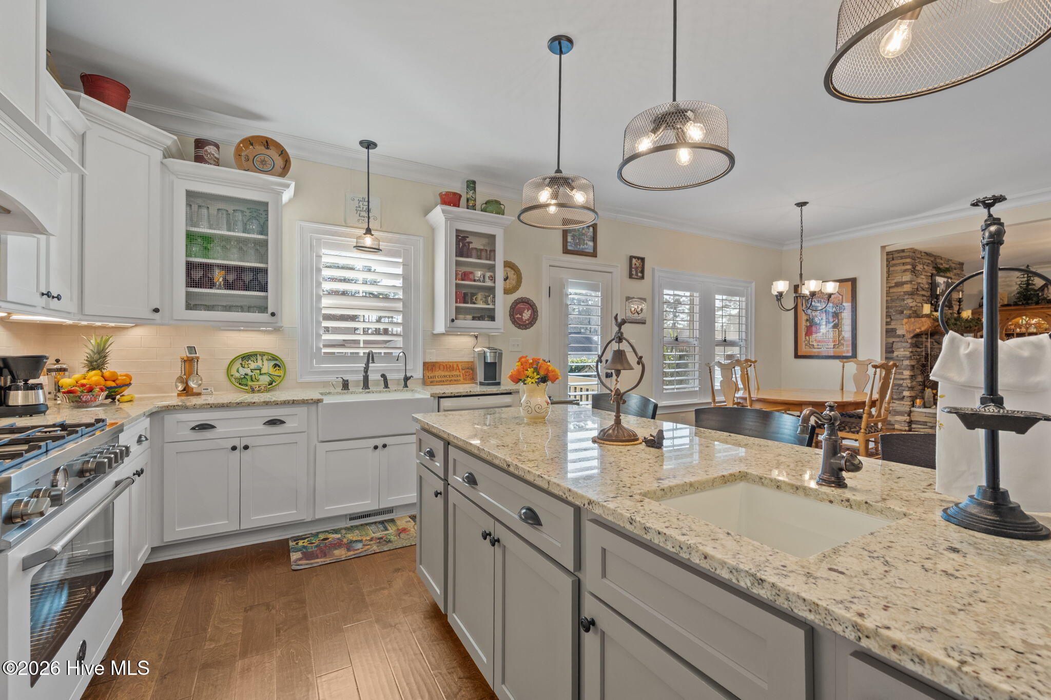 100546497 | Photo 34