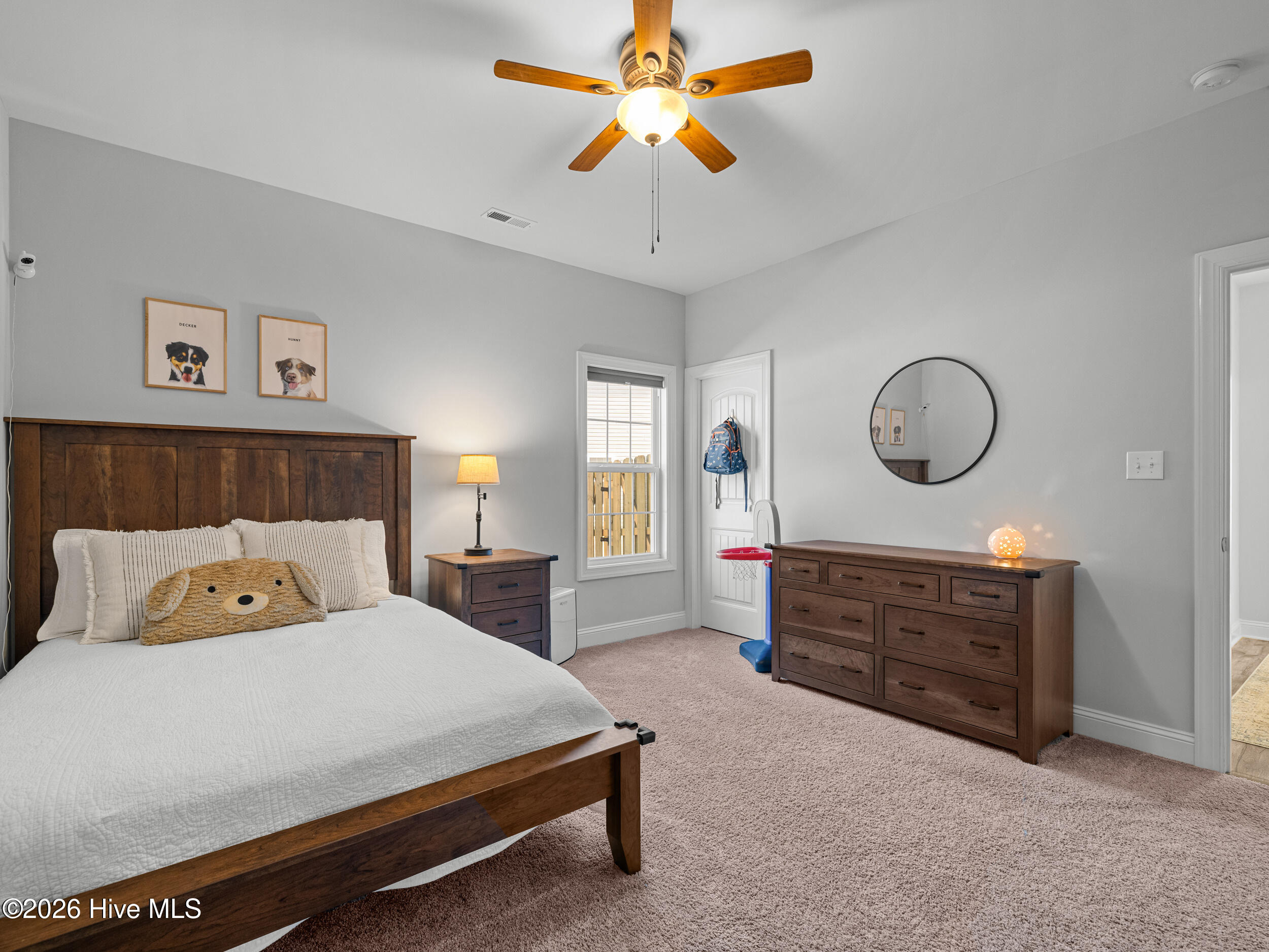 100553436 | Photo 39