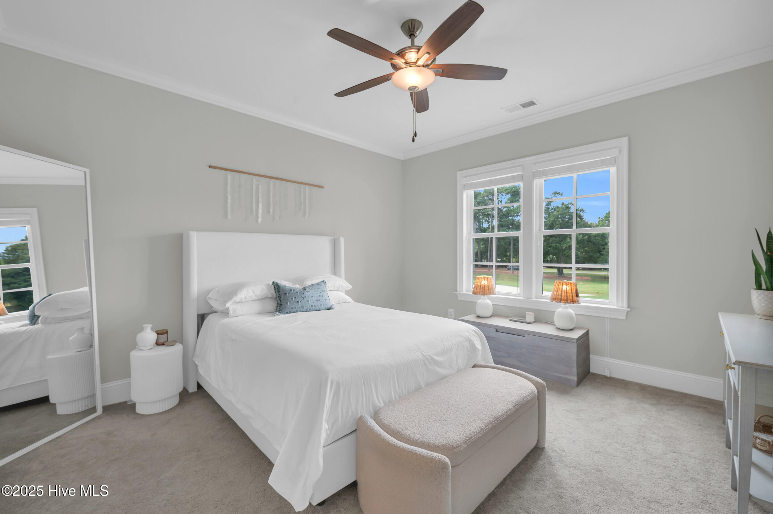 100536582 | Photo 26