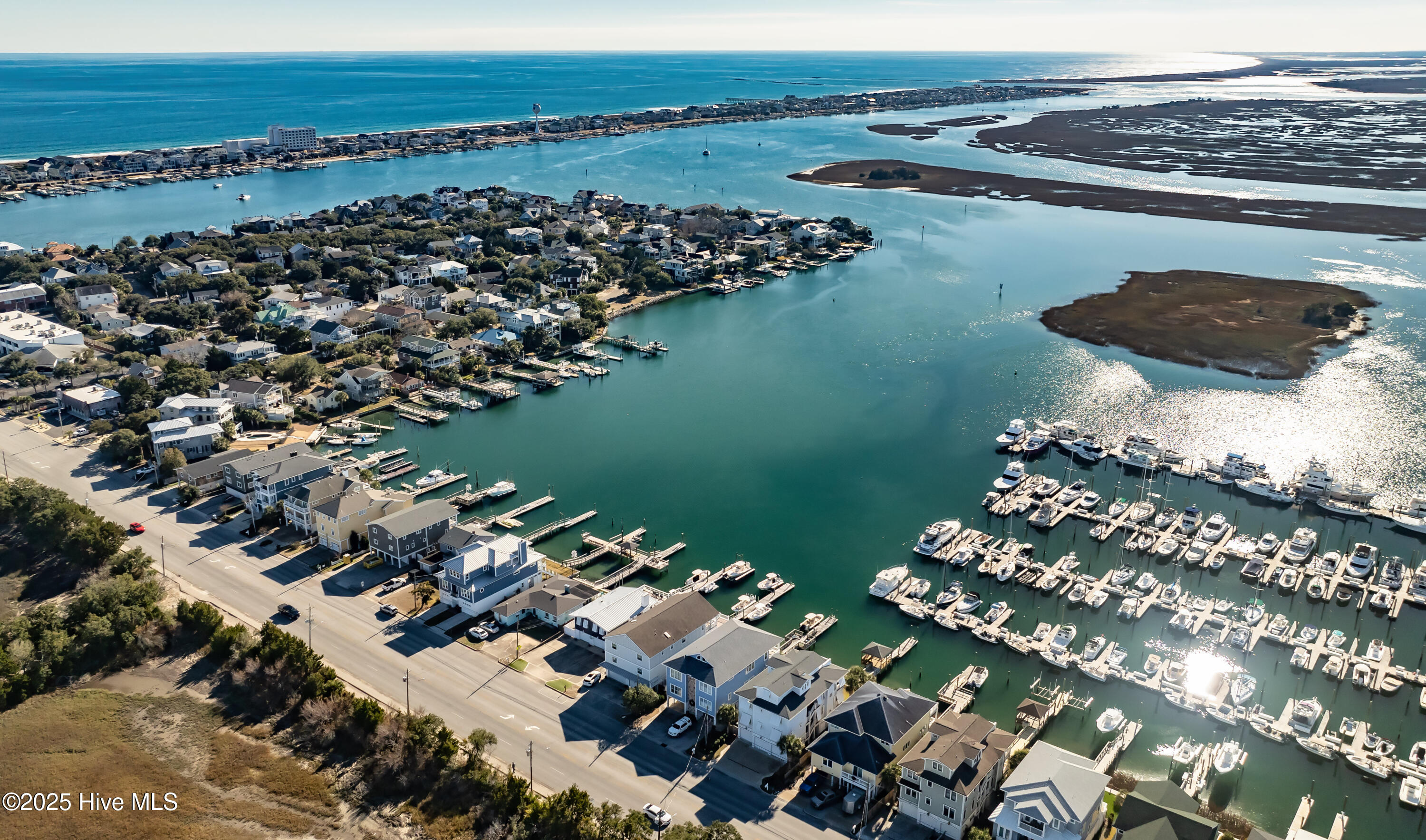 100469434 | Photo 75