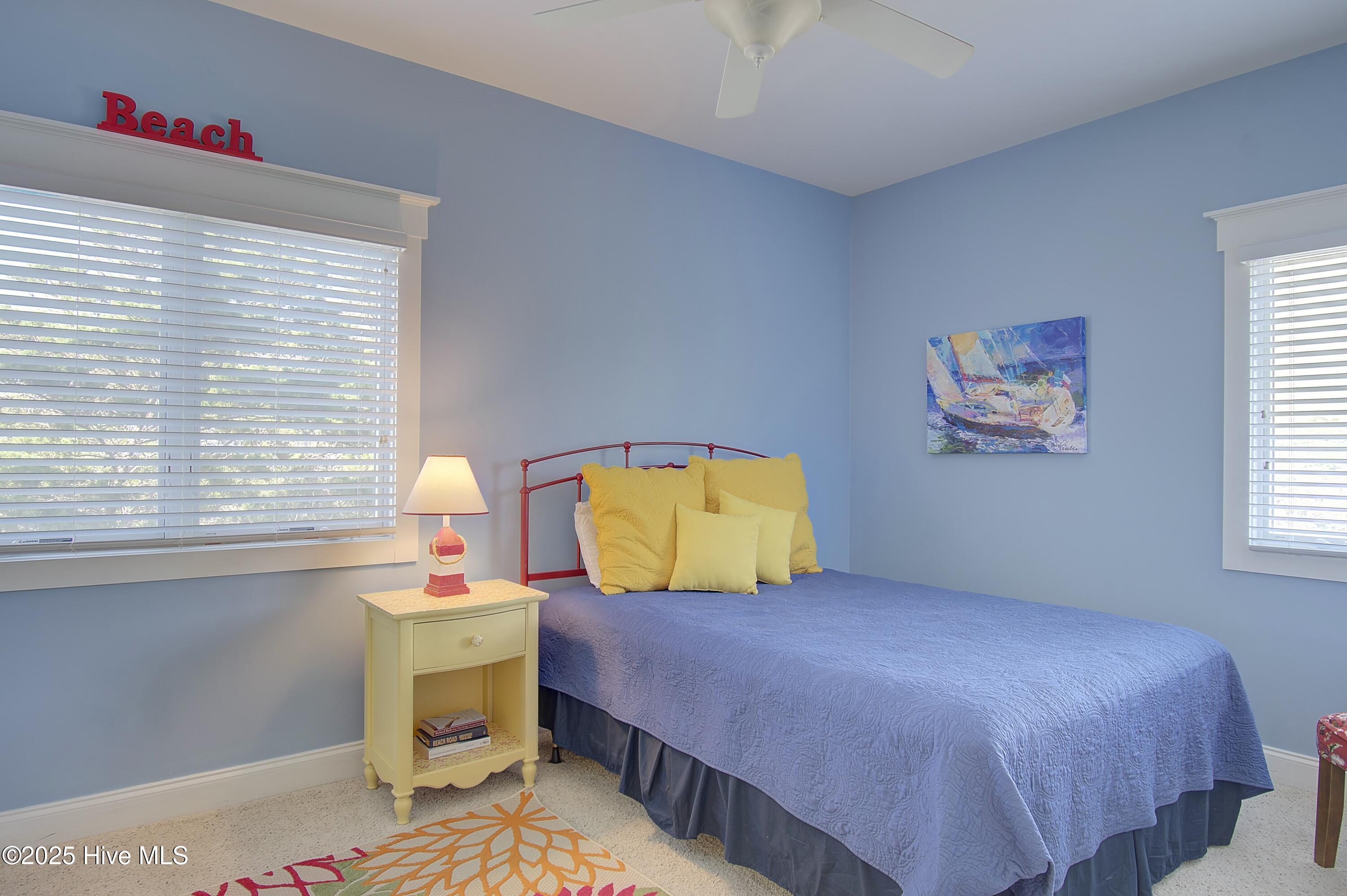 100526525 | Photo 28