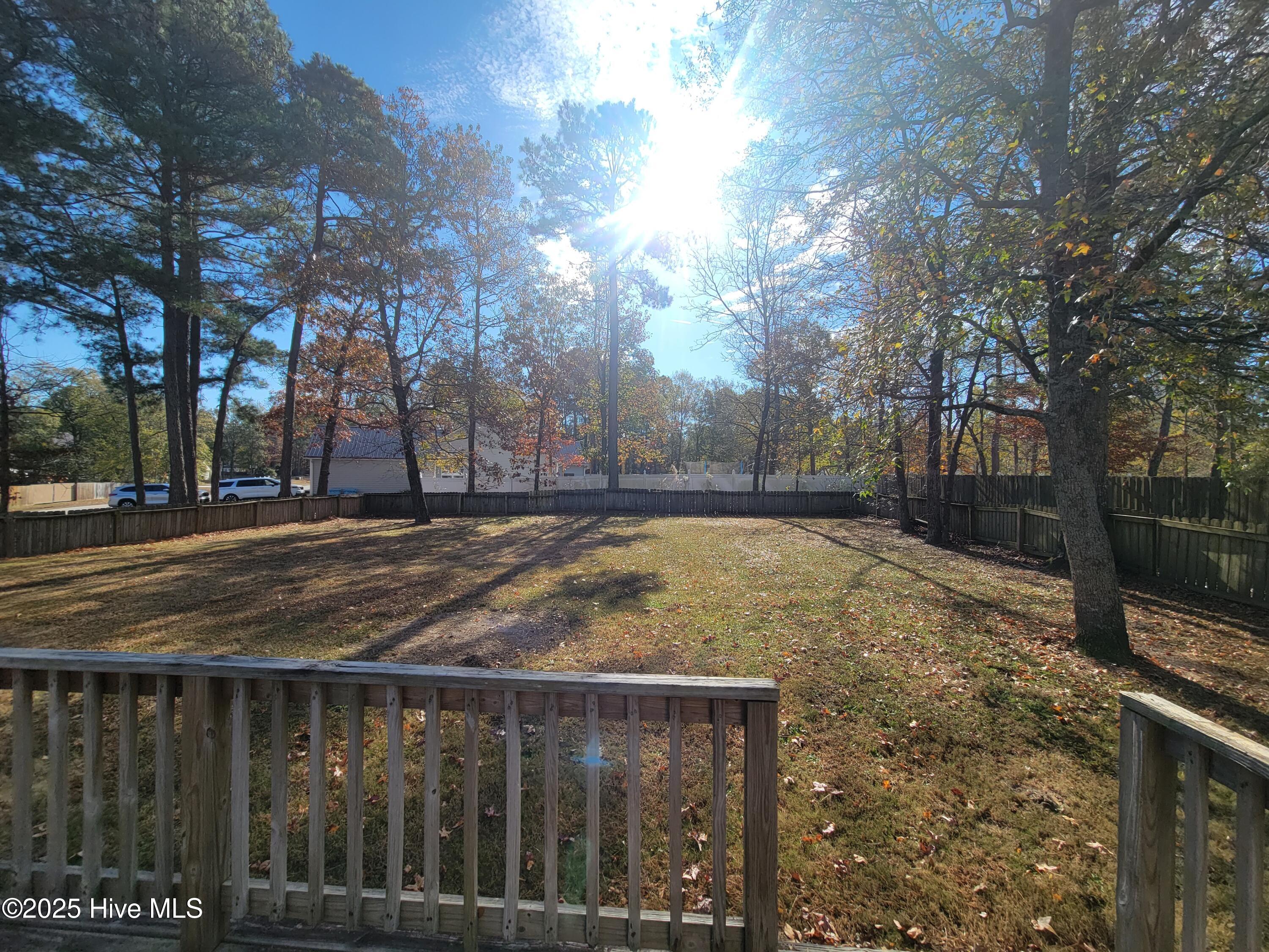 100547023 | Photo 28