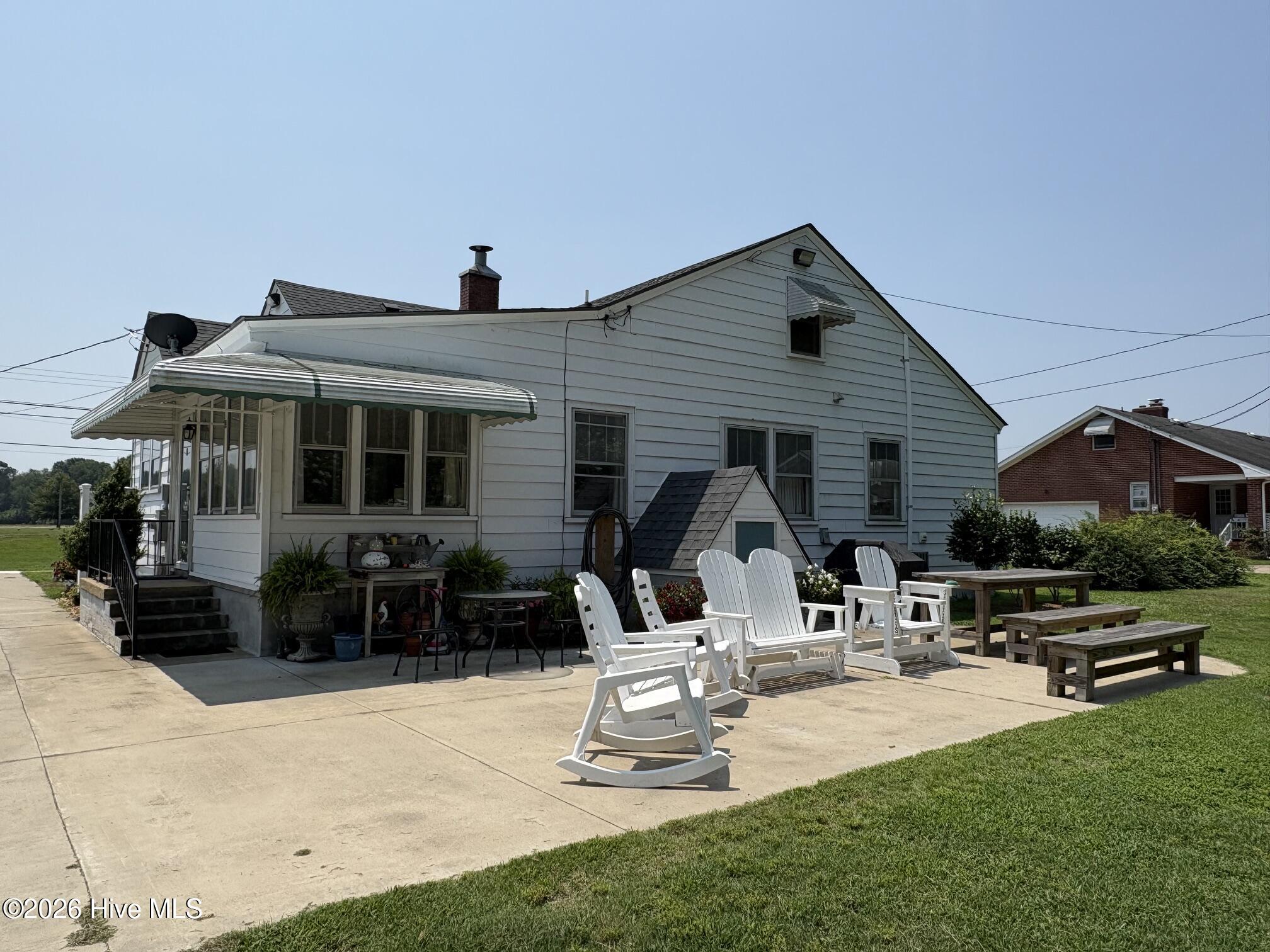 100608194 | Photo 2