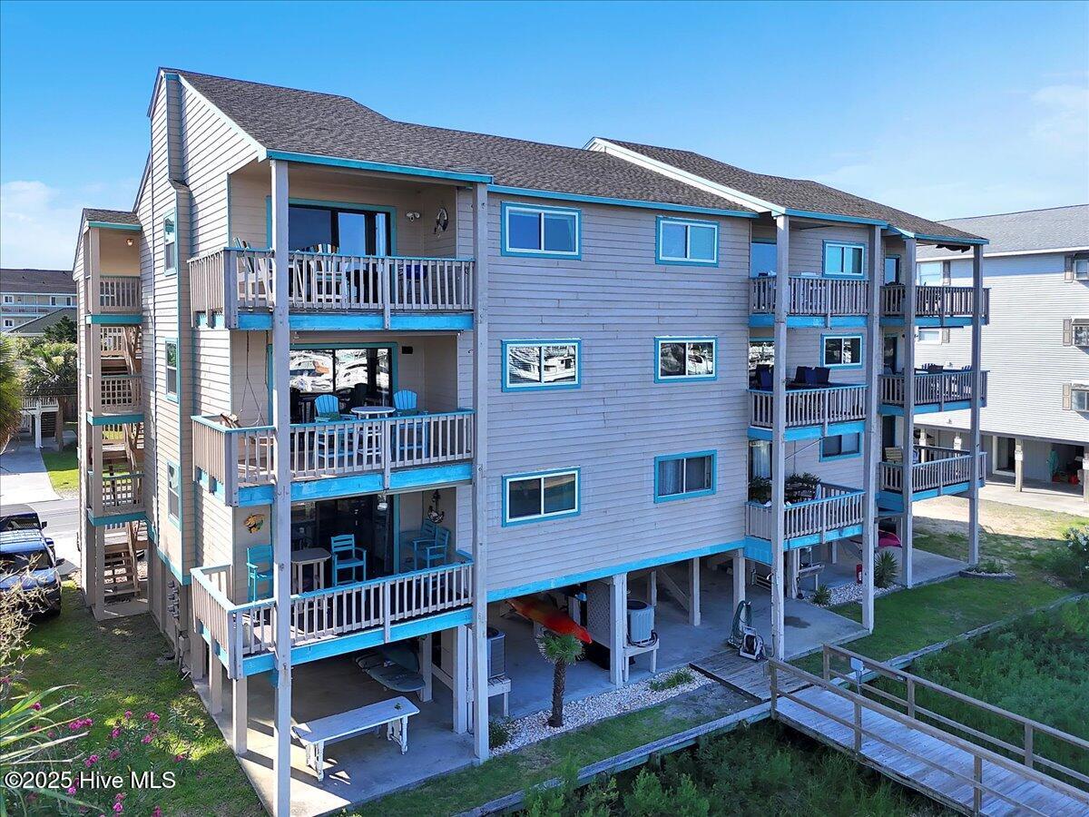 100558526 | Photo 38