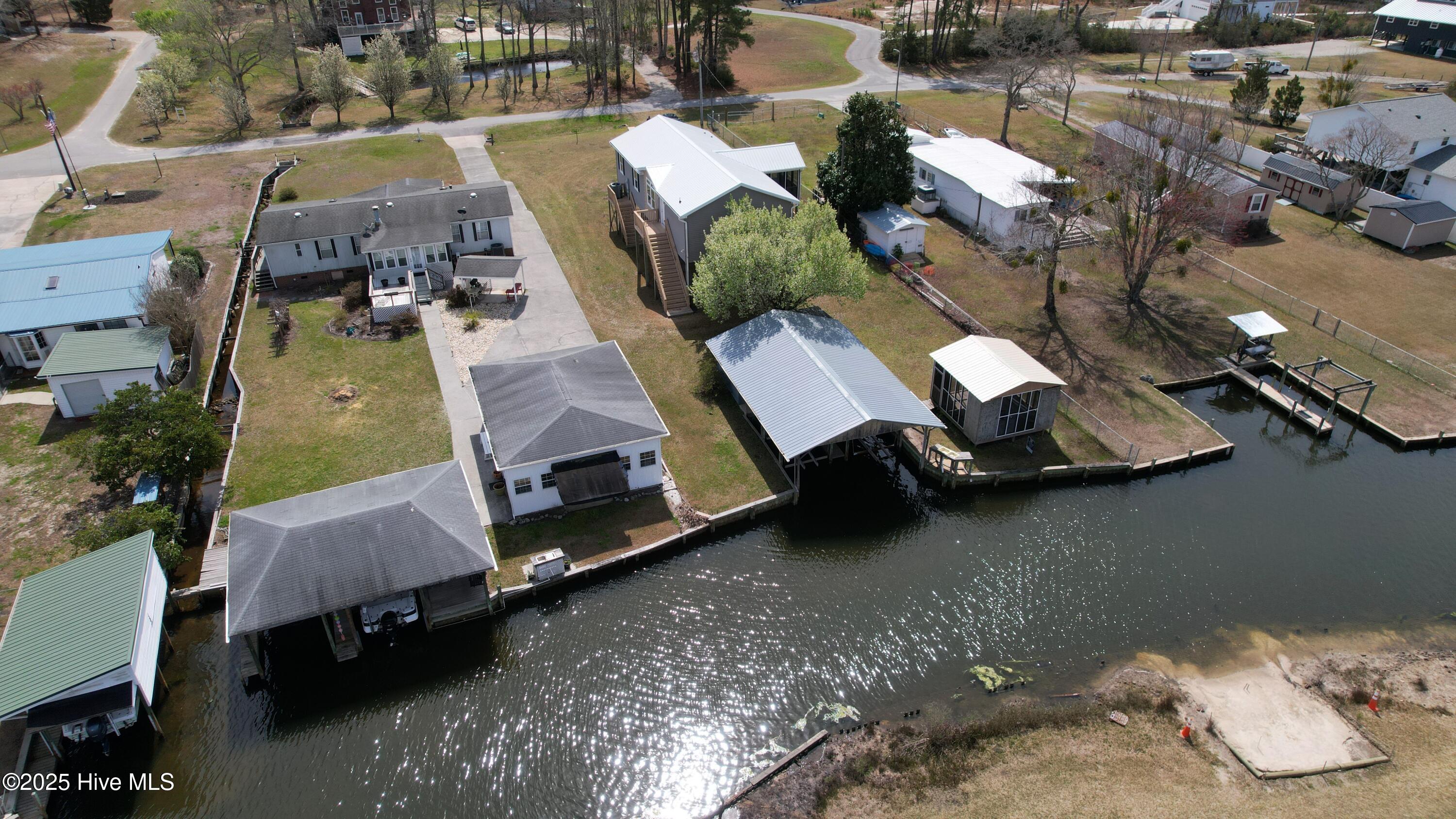 100493955 | Photo 42