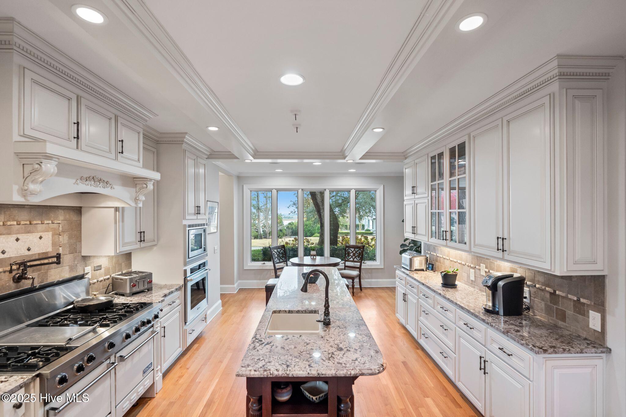 100530857 | Photo 20