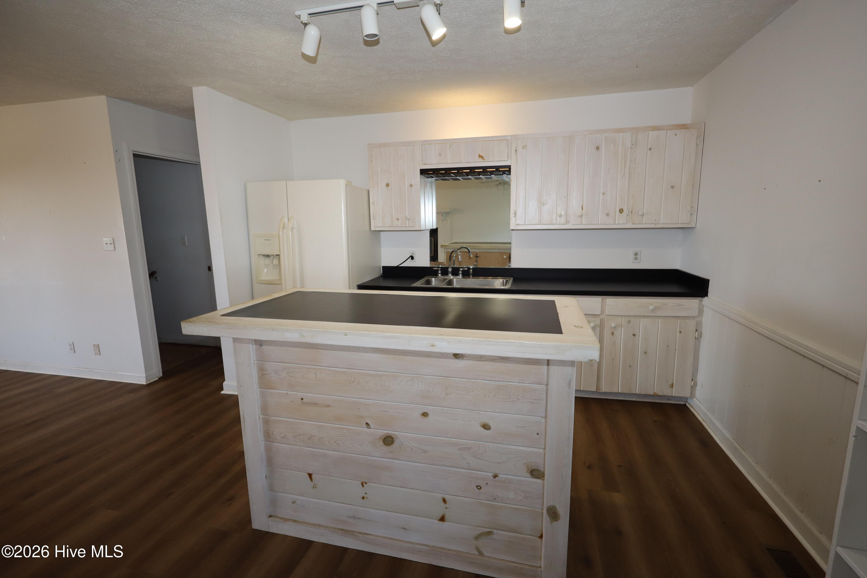 2306 Ocean Drive,Emerald Isle