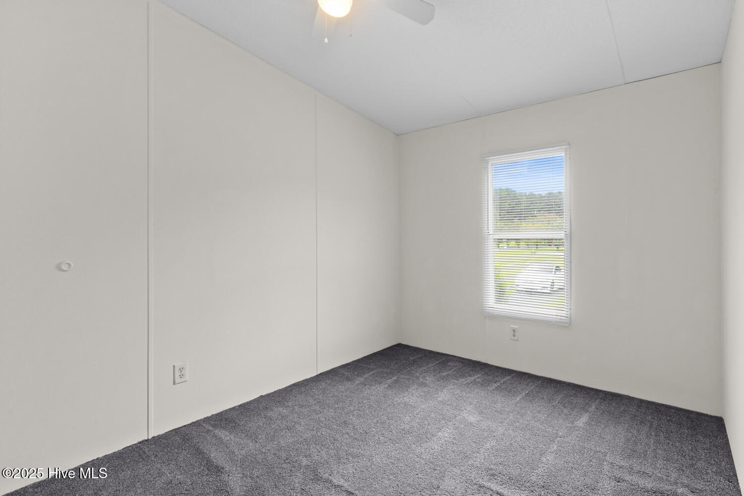 192 King Estates Road, Jacksonville, NC 28540 – photo 9: king-17