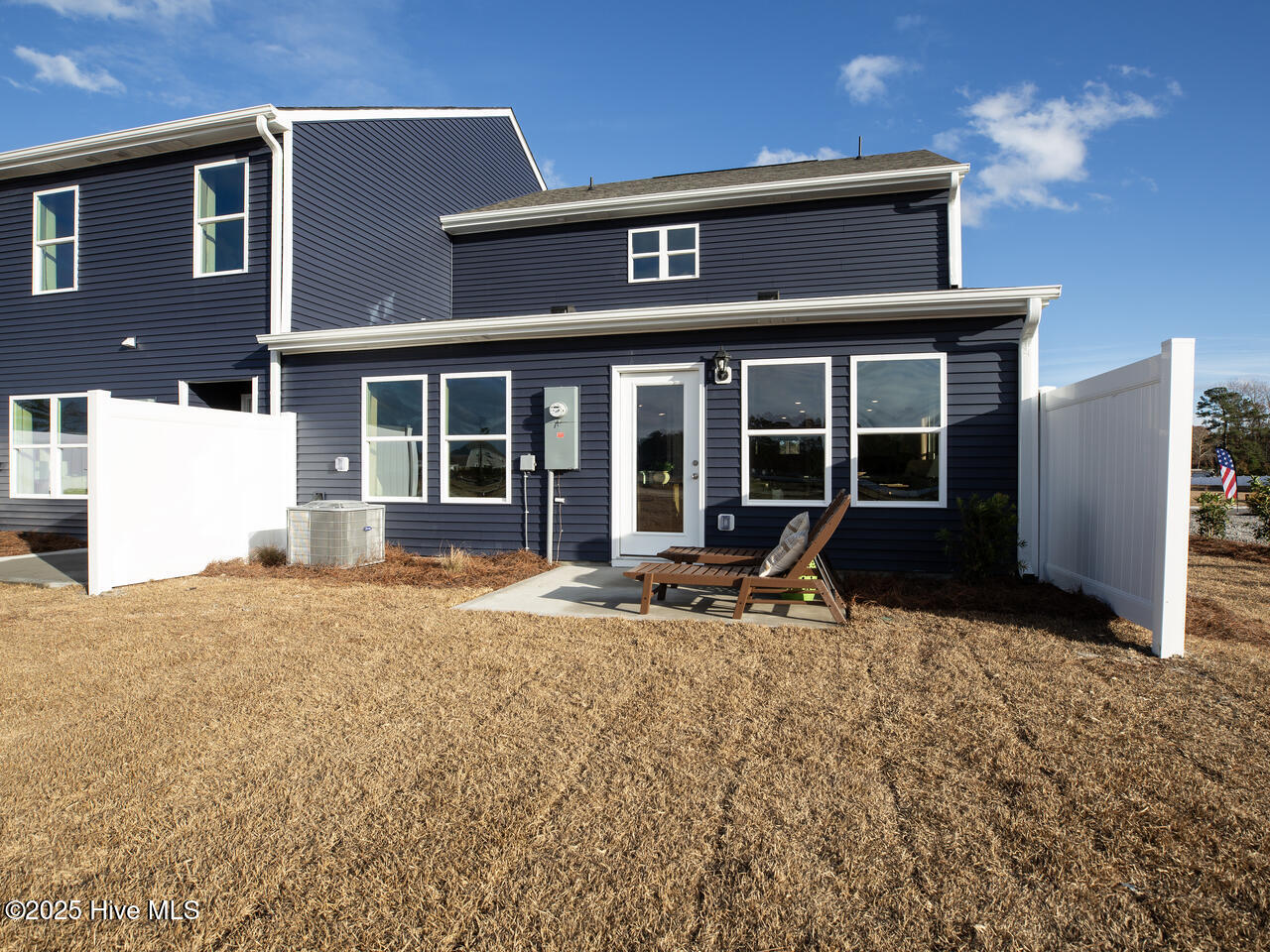 100517538 | Photo 33