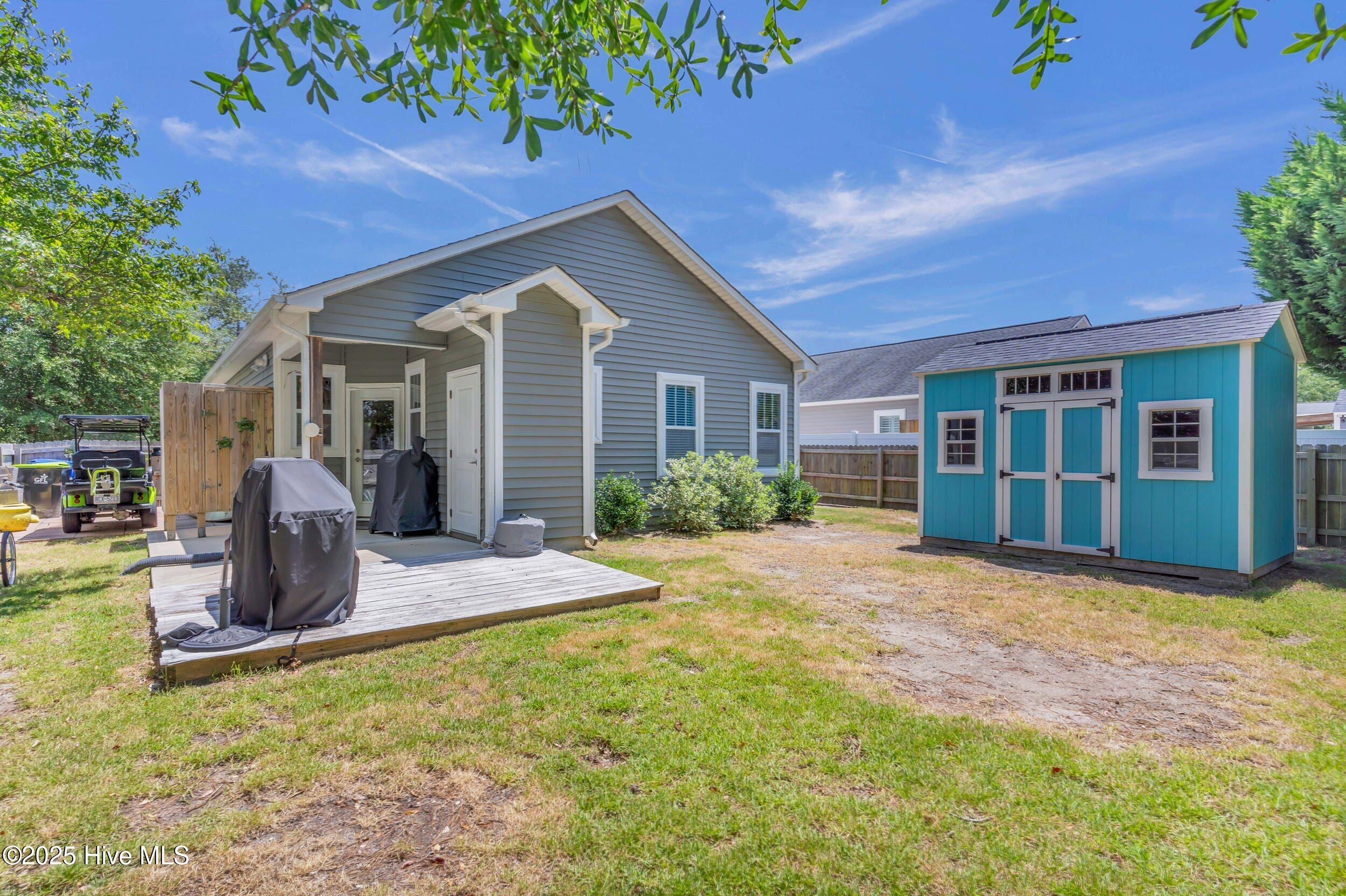 100521768 | Photo 28