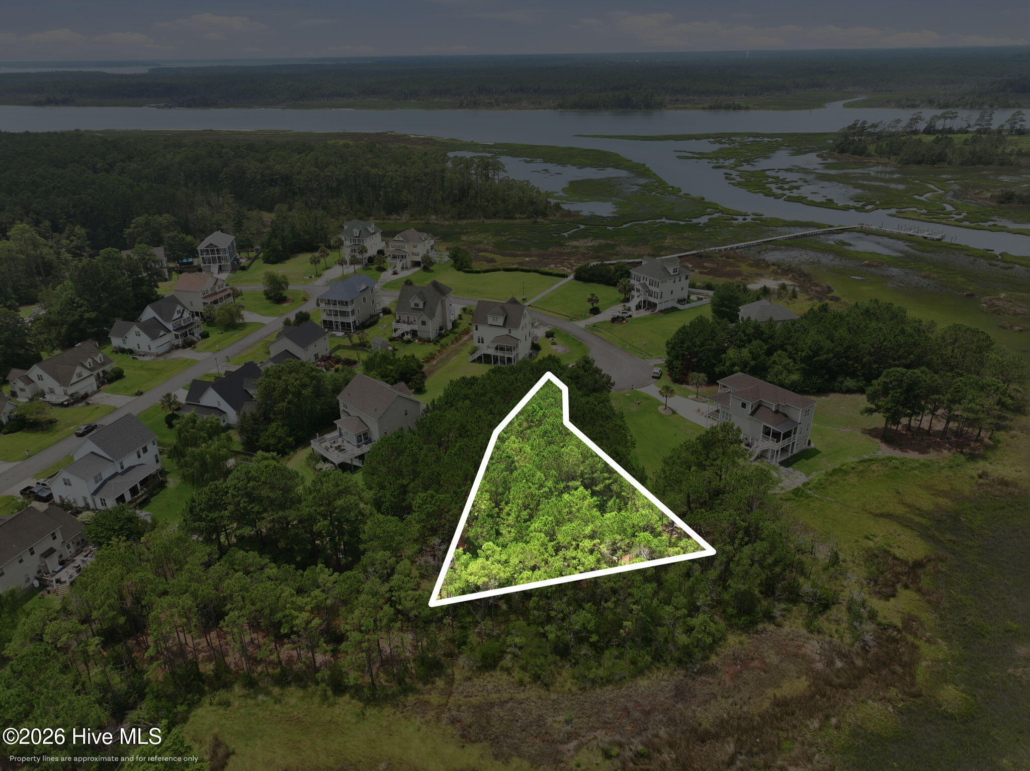 510 42 Shipmast Court,Beaufort