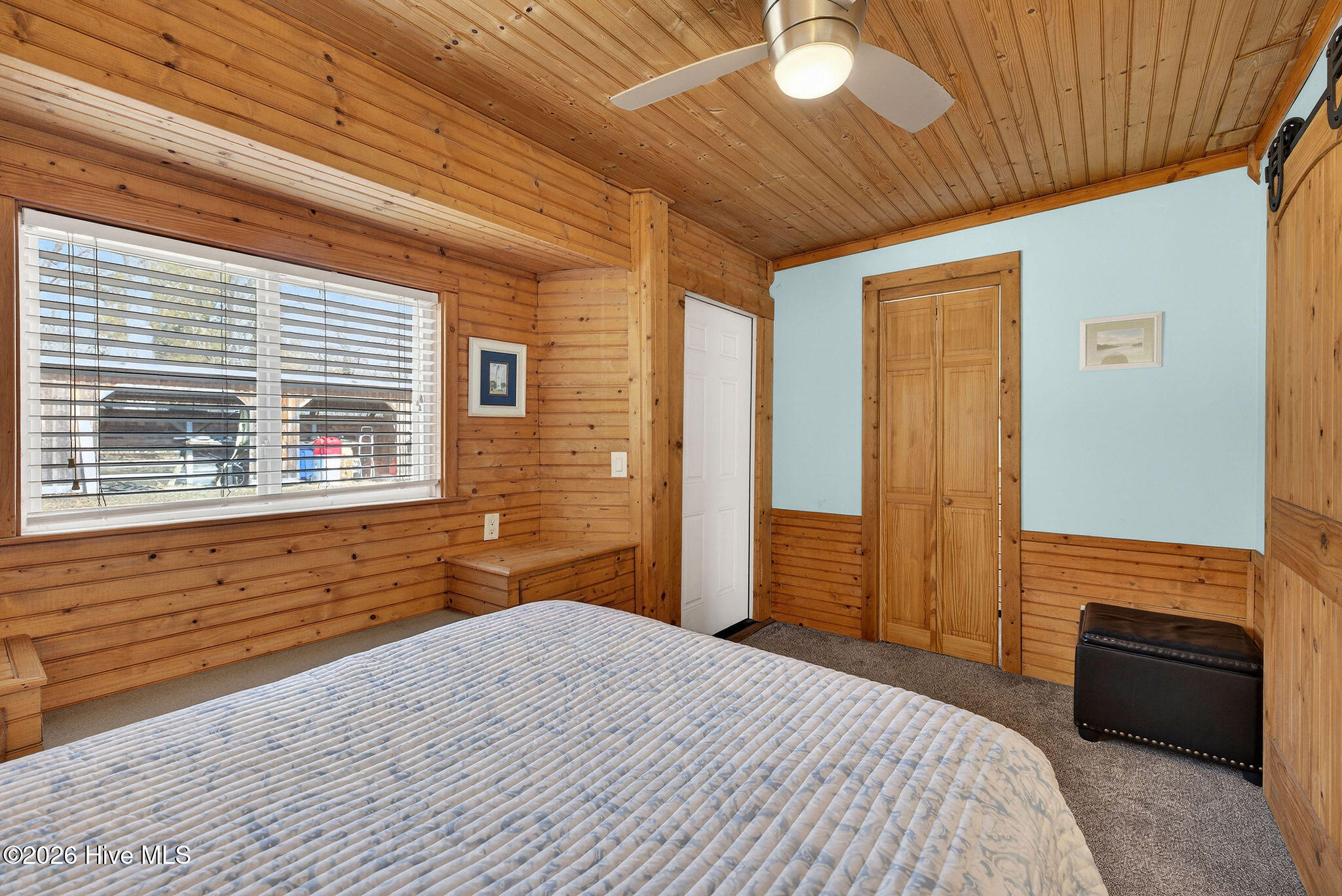 100542936 | Photo 88