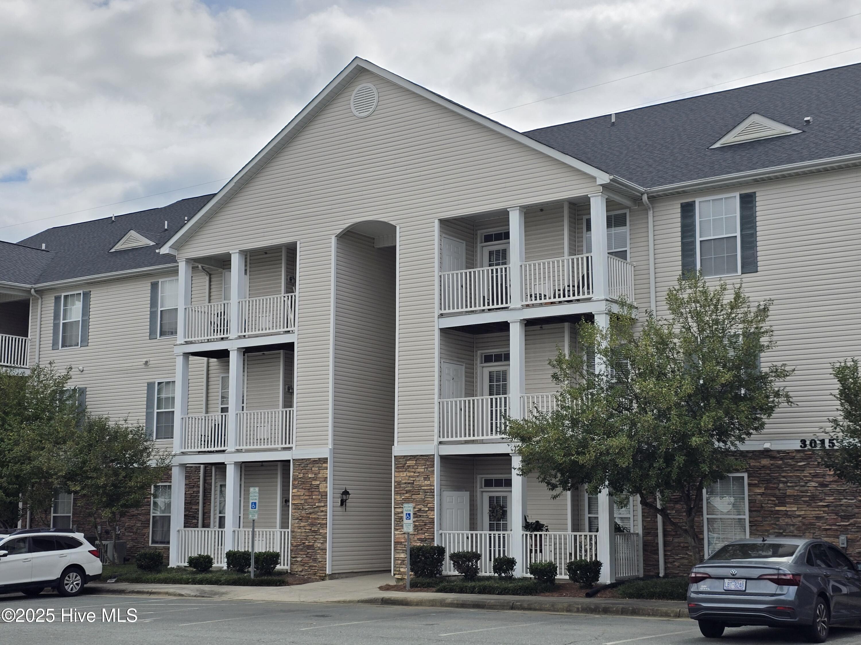 Homes for sale in Burlington, NC | 3015 Winston Dr #Apt 112, Burlington, NC 27215 | MLS# 100532667