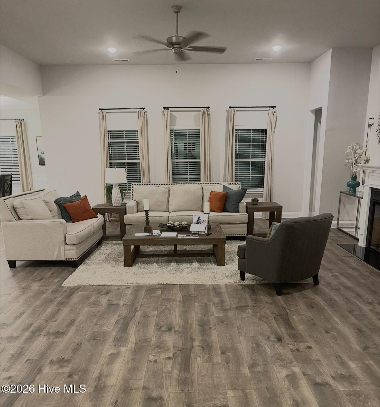 186 Seashore Street (SU 087)