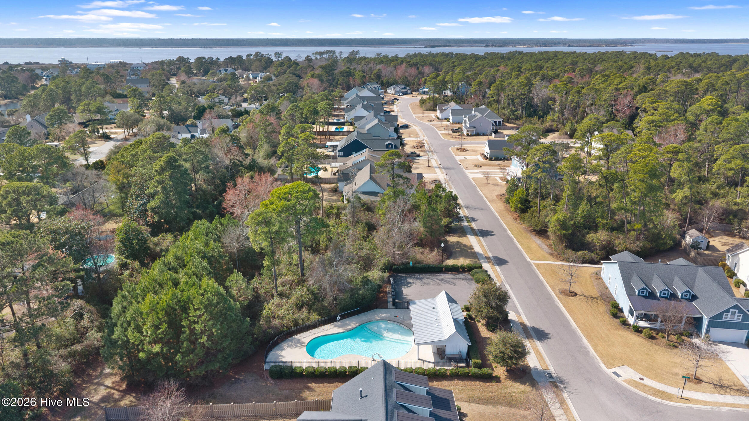 100561471 | Photo 61