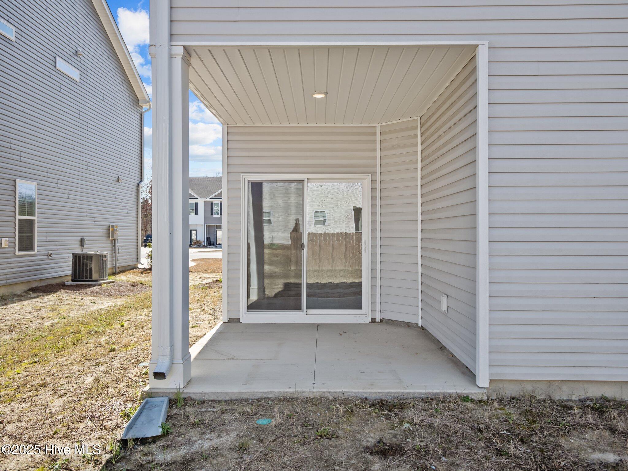 412 Blockade Shoal Lane, Jacksonville, NC, 28546