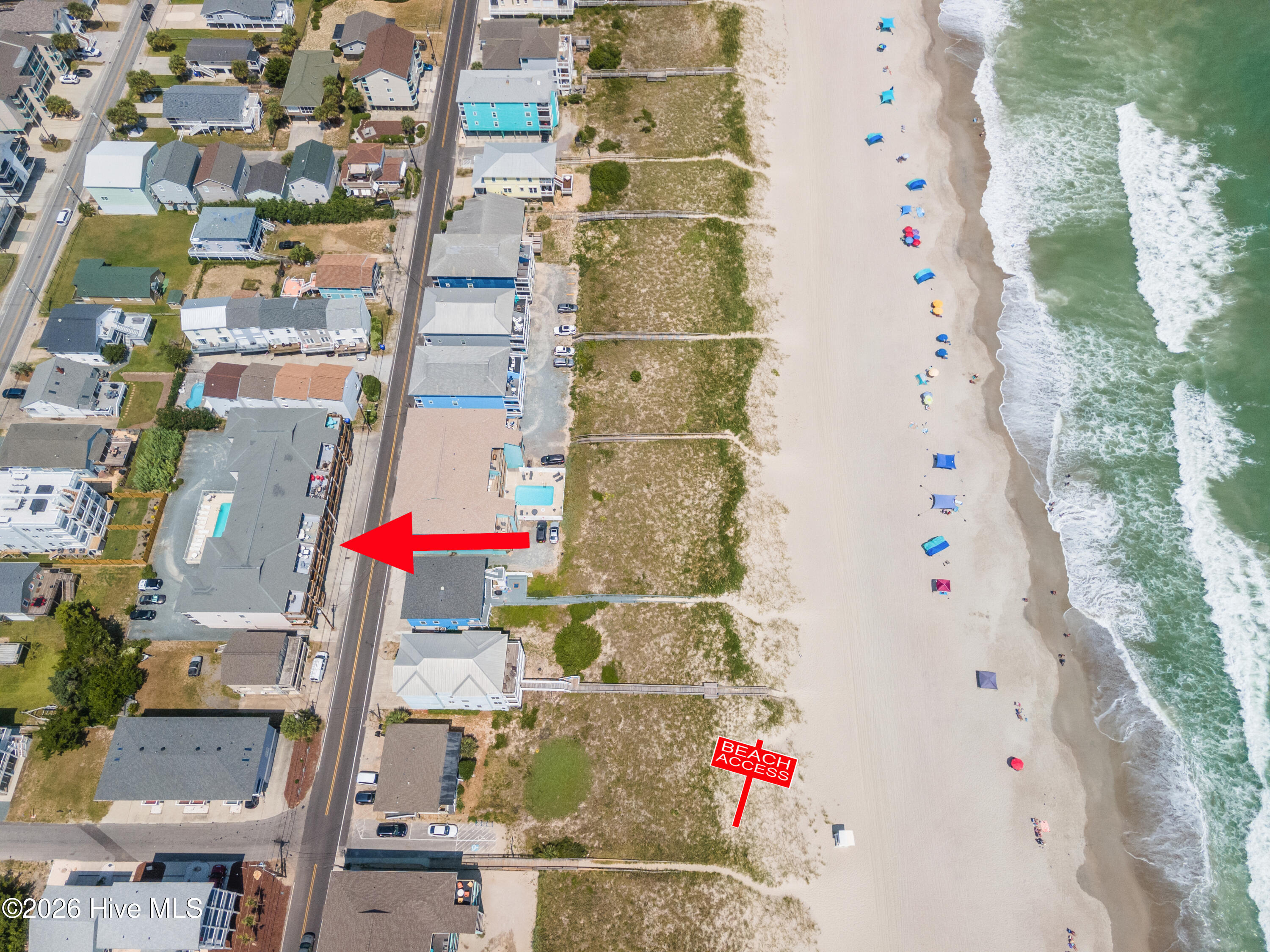 100555200 | Photo 38