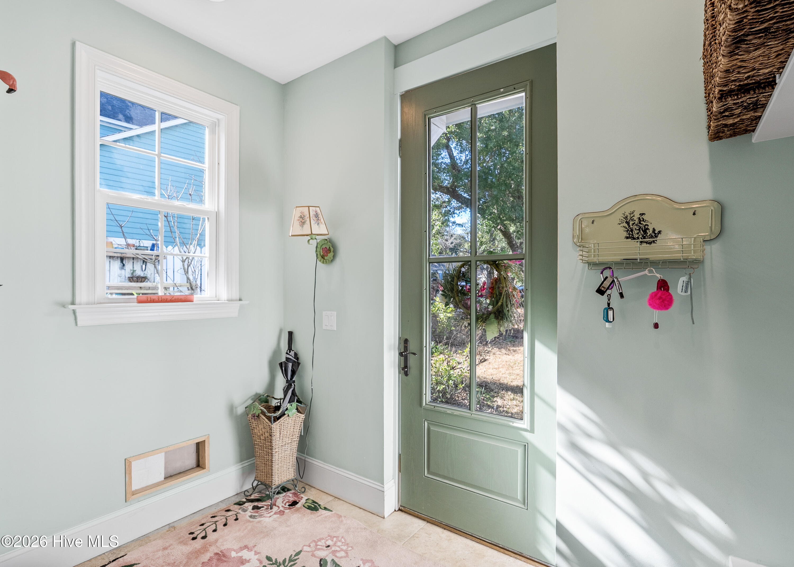 100550882 | Photo 56