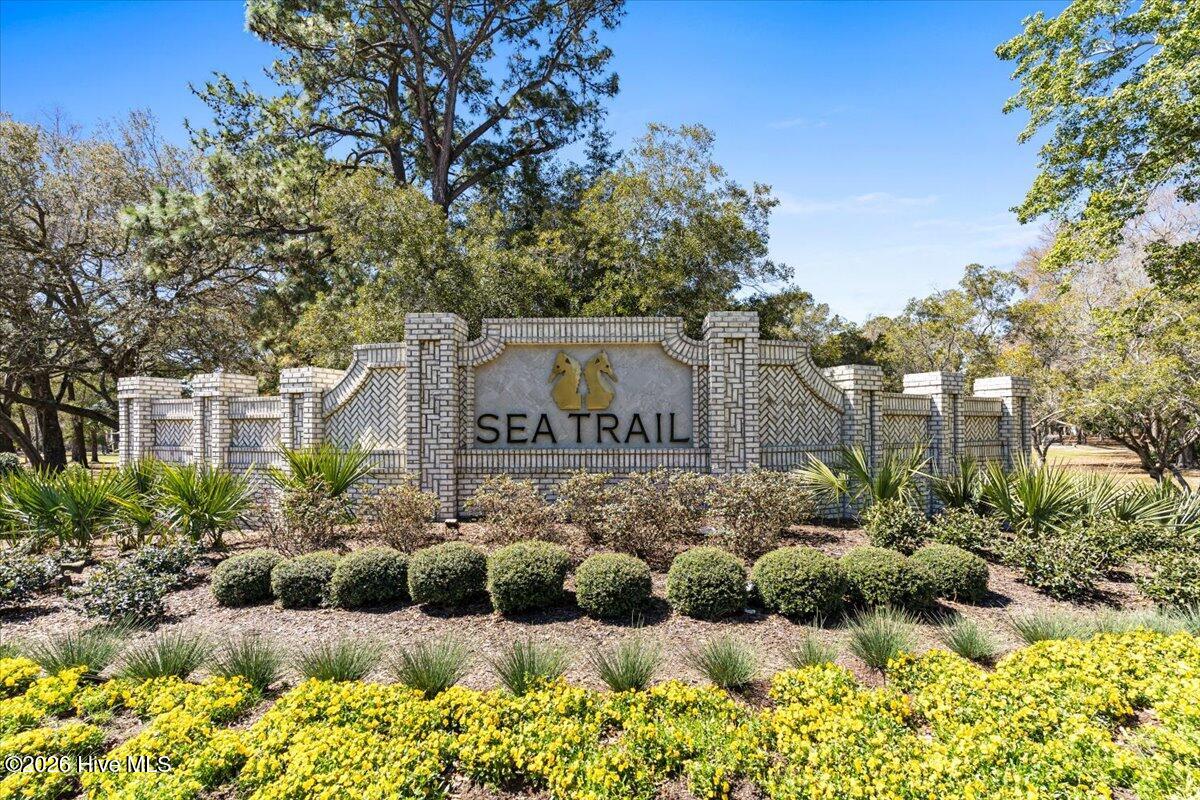 100548349 | Photo 73