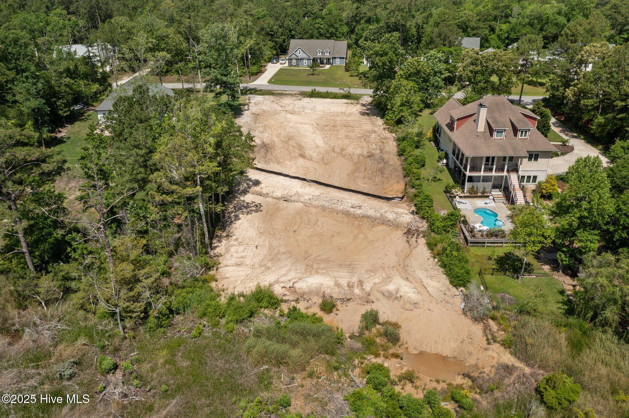 100509174 | Photo 12