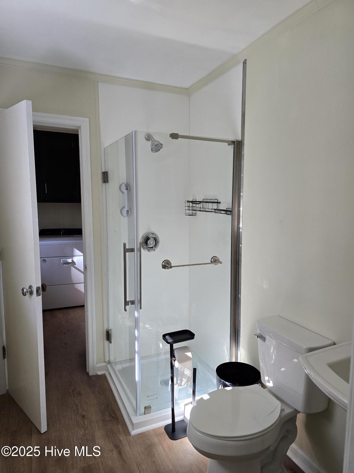 100540176 | Photo 10