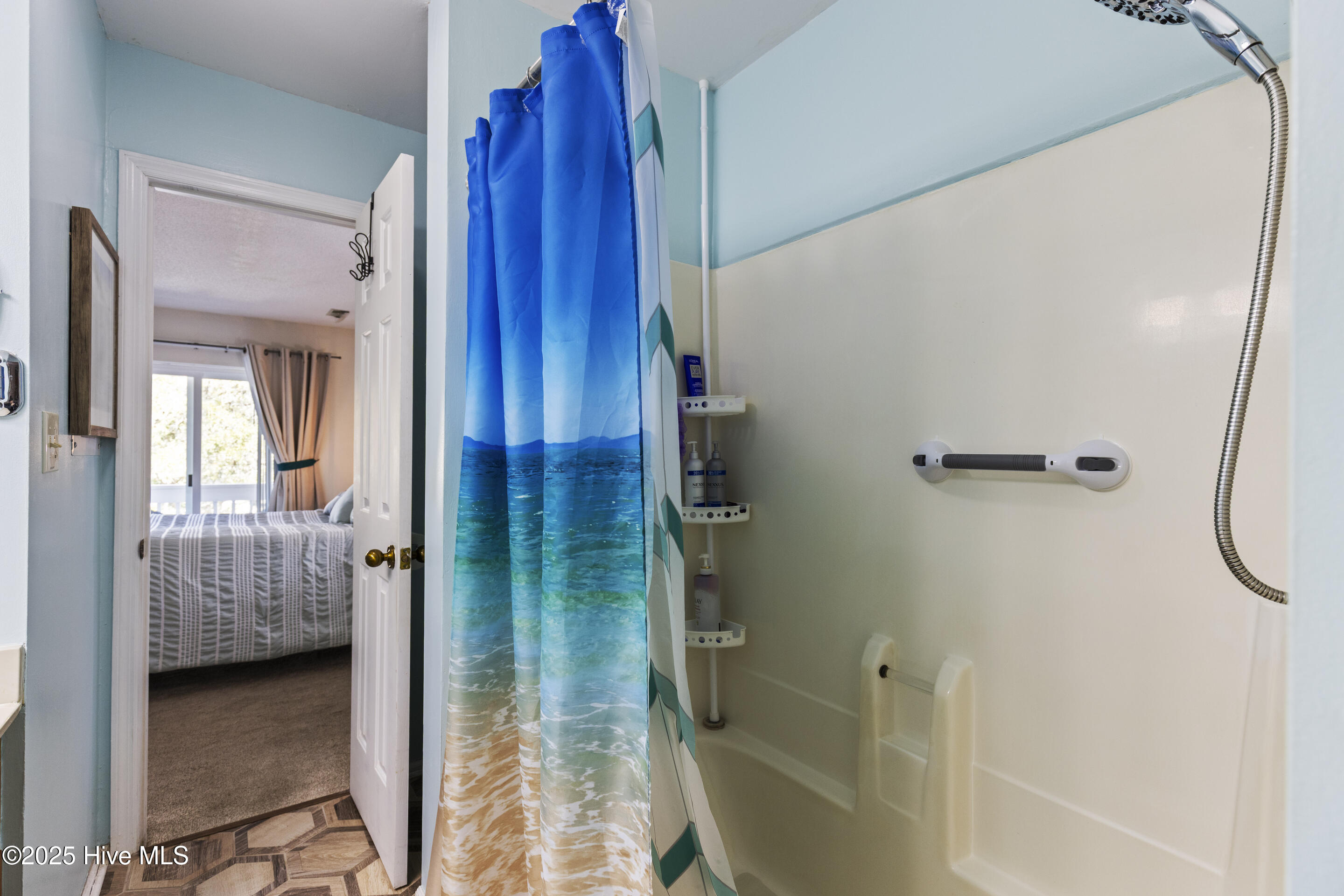 1908 Goose Creek Road SW Unit 1202, Ocean Isle Beach, NC 28469 – photo 17: Shower/Tub Combo