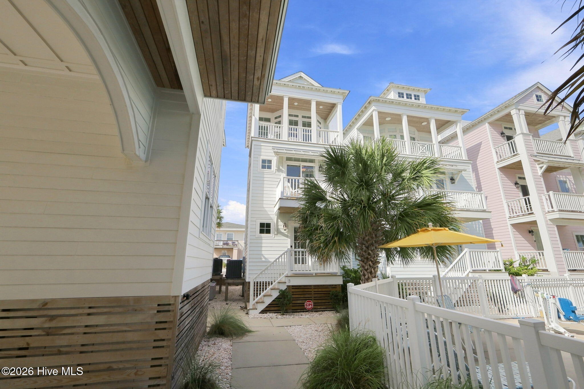 107 W Bogue Boulevard 3,Atlantic Beach