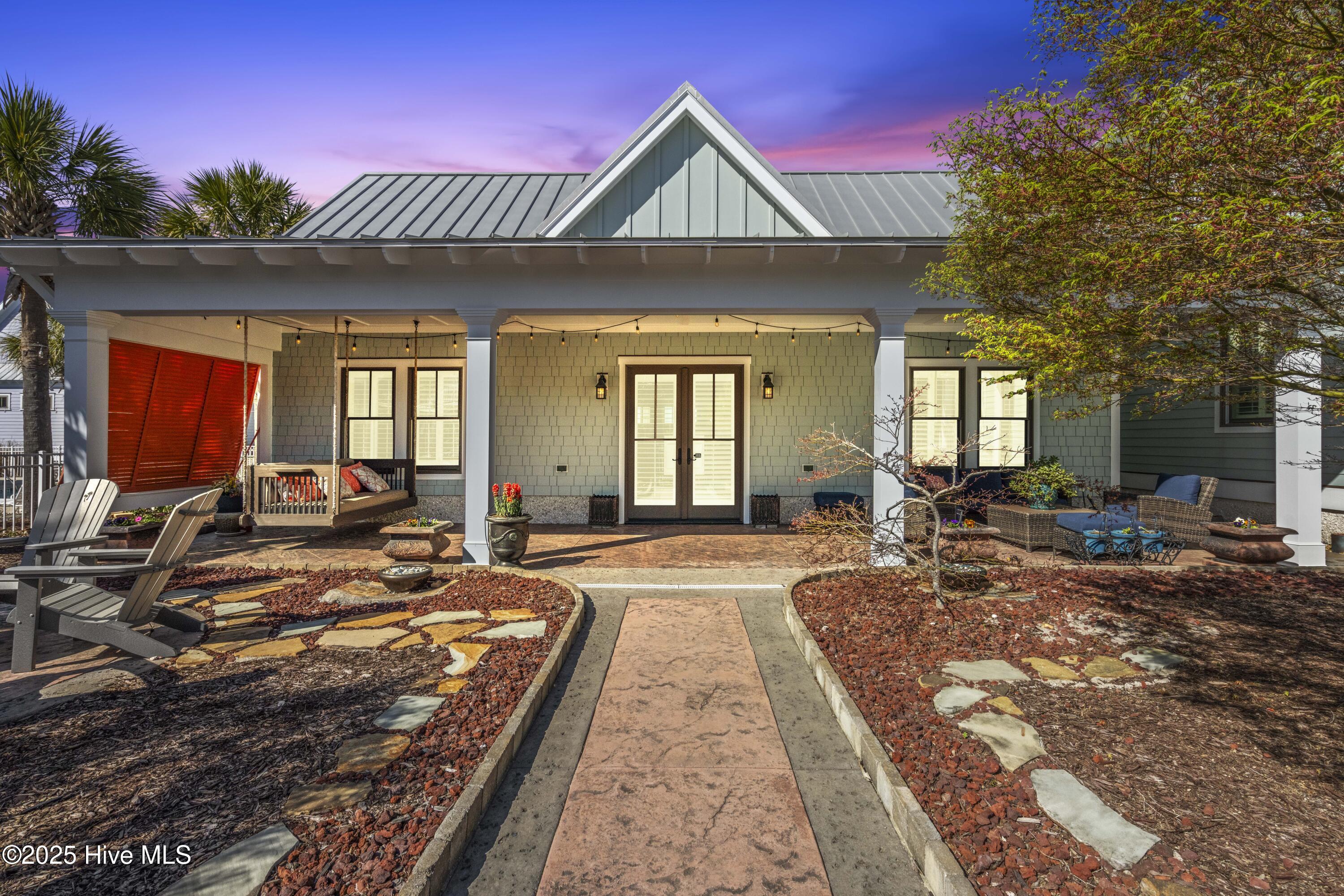 100498817 | Photo 92