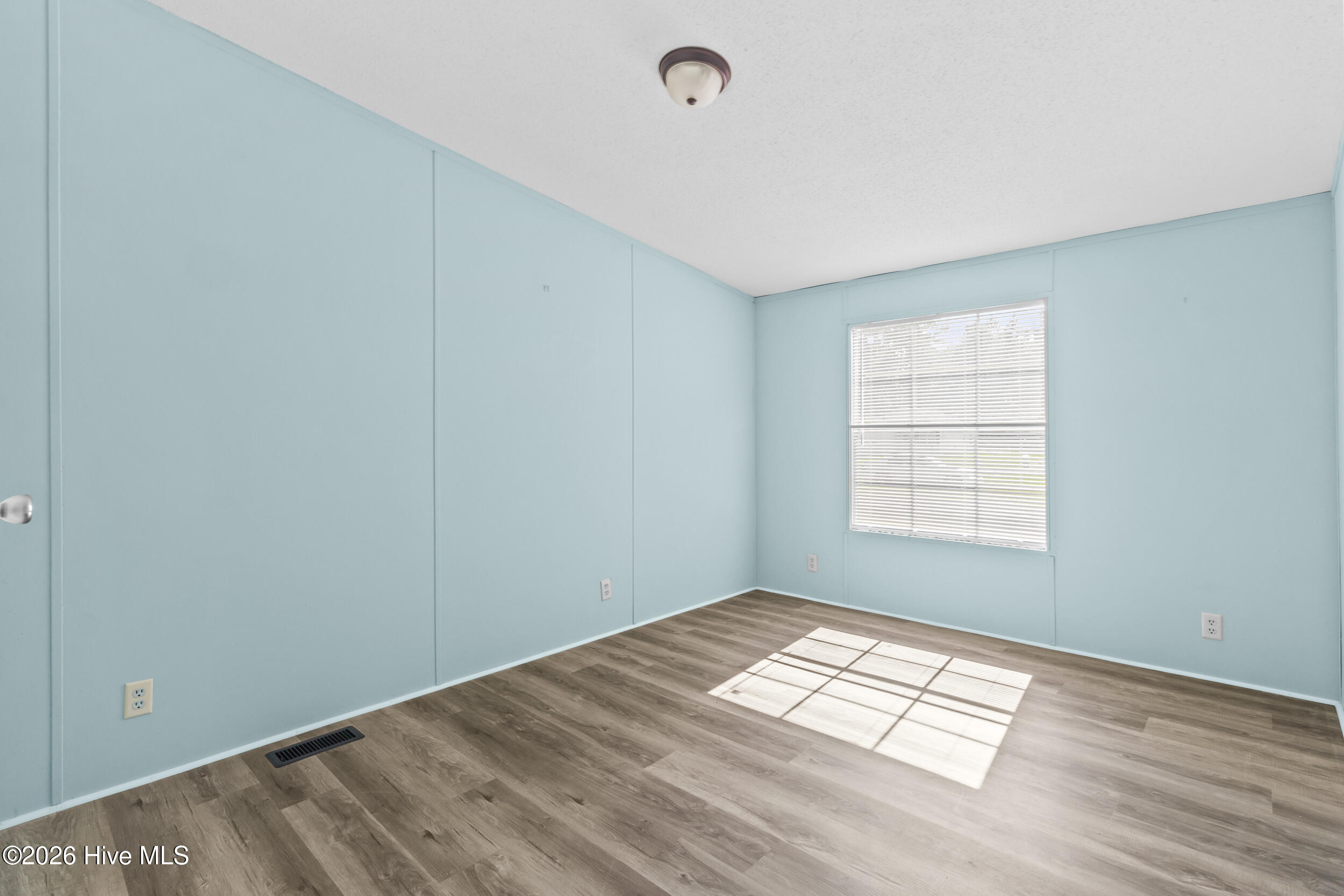 5520 County Line Road,New Bern