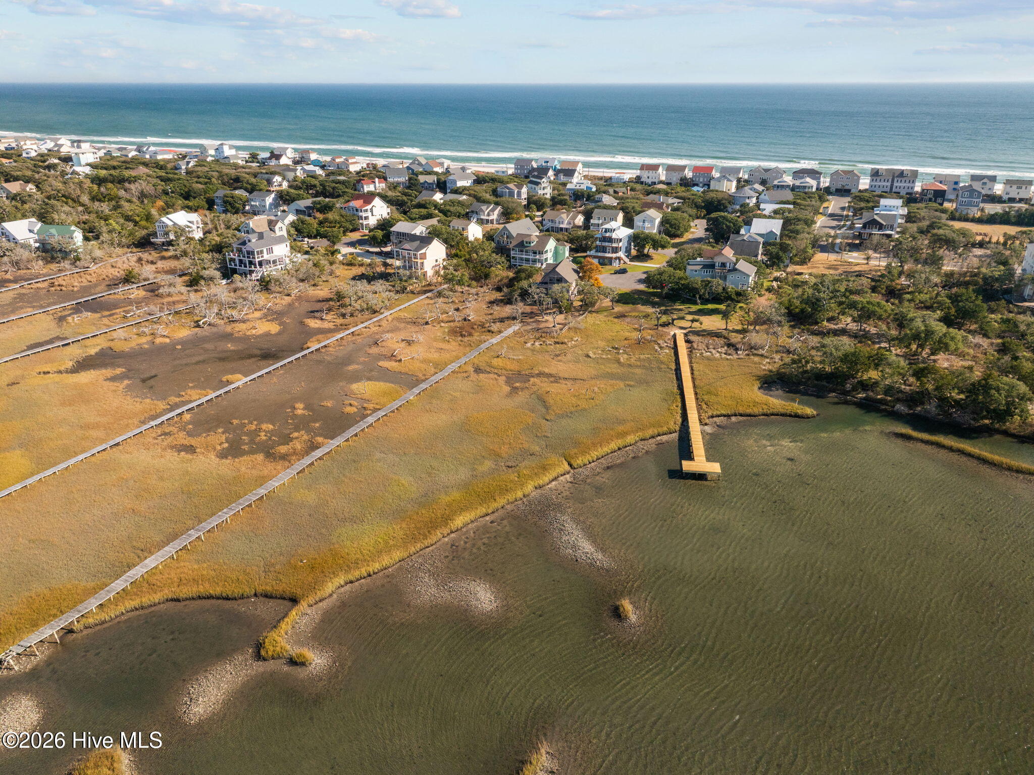 100547733 | Photo 13