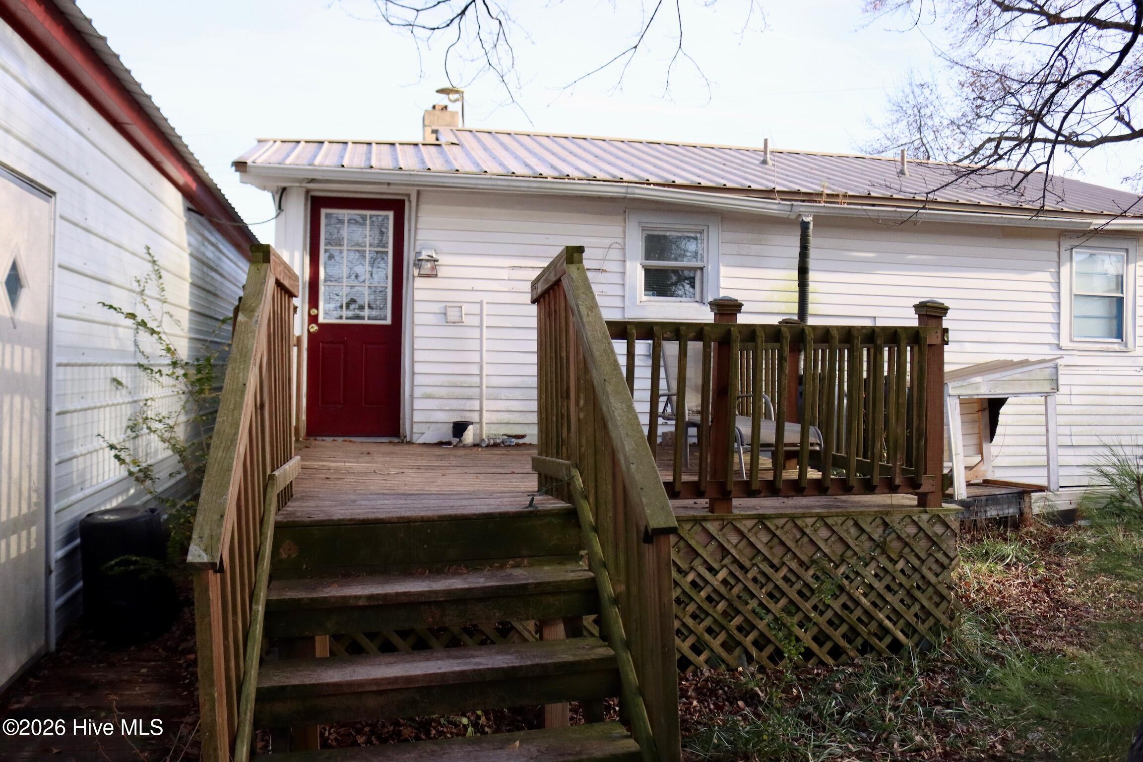 100547933 | Photo 41