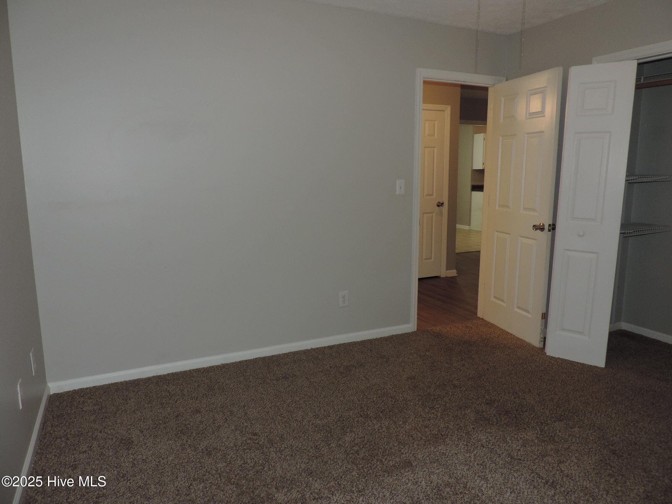 5801 County Line Road,New Bern