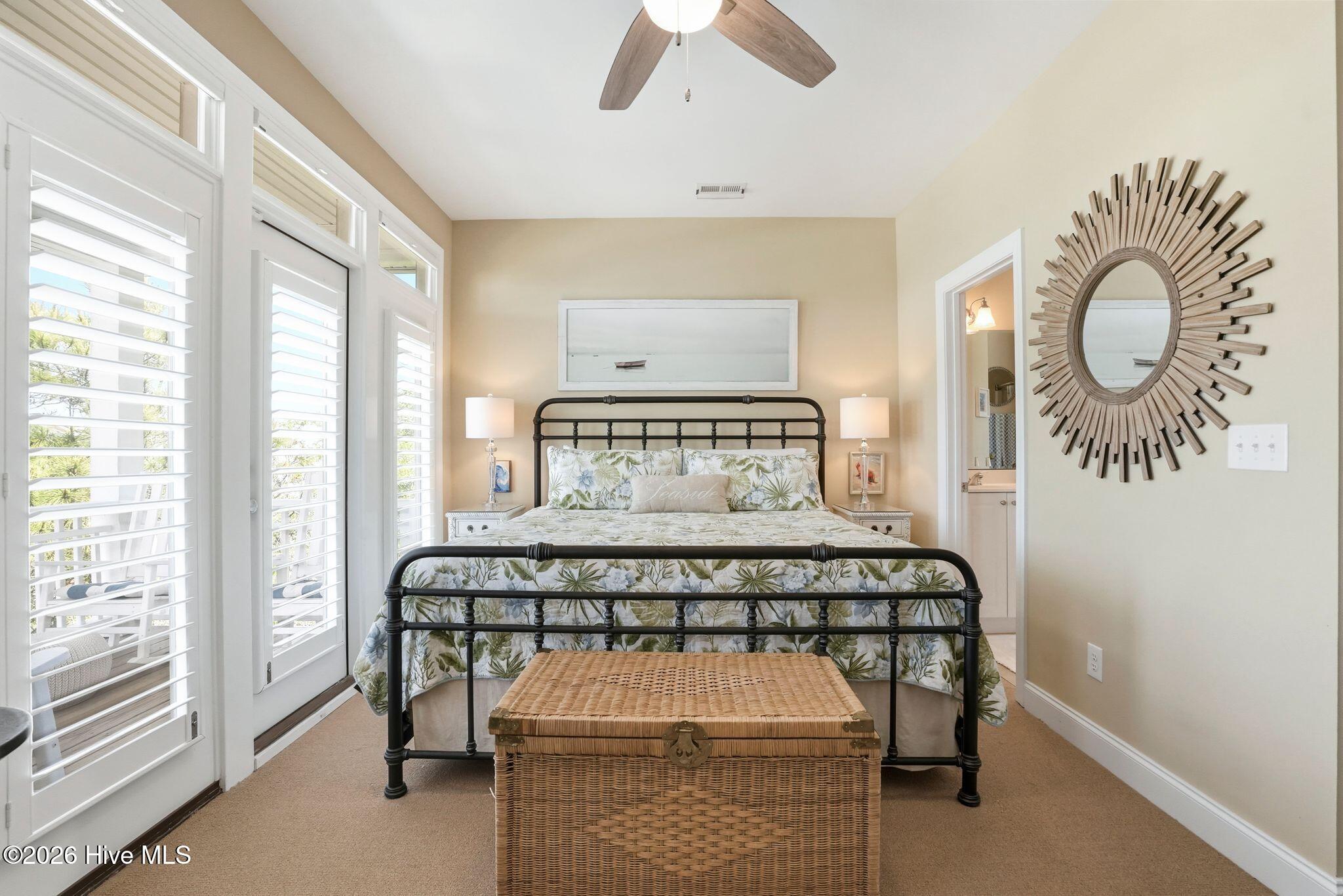 100568540 | Photo 11