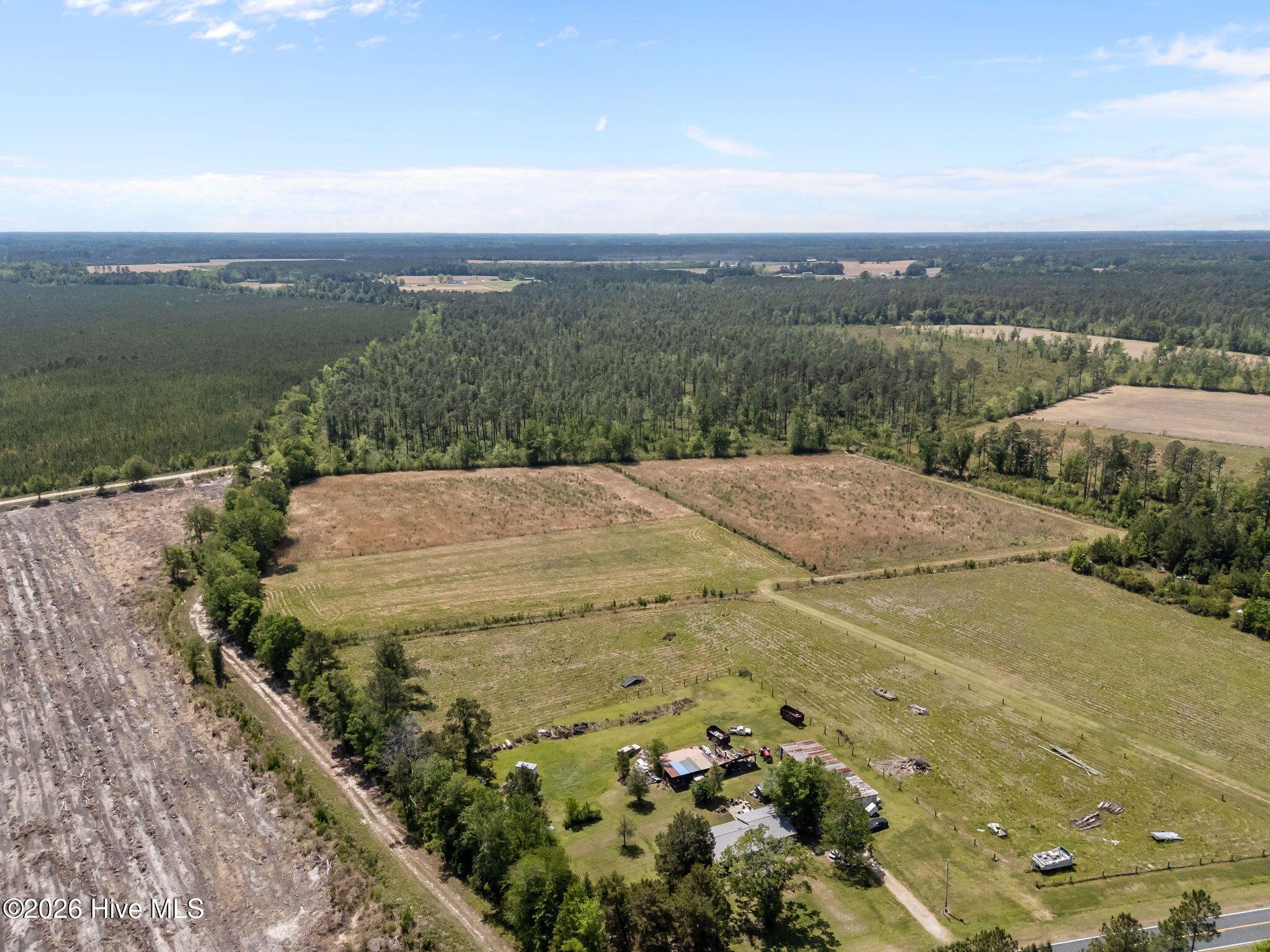 100569049 | Photo 10