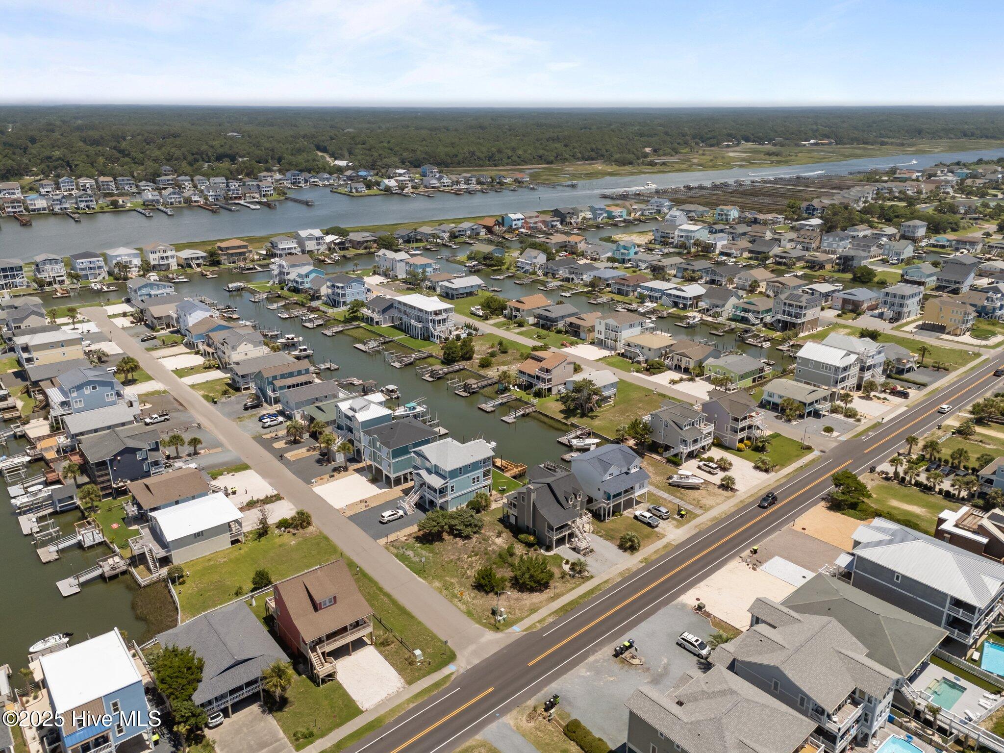 100514619 | Photo 45