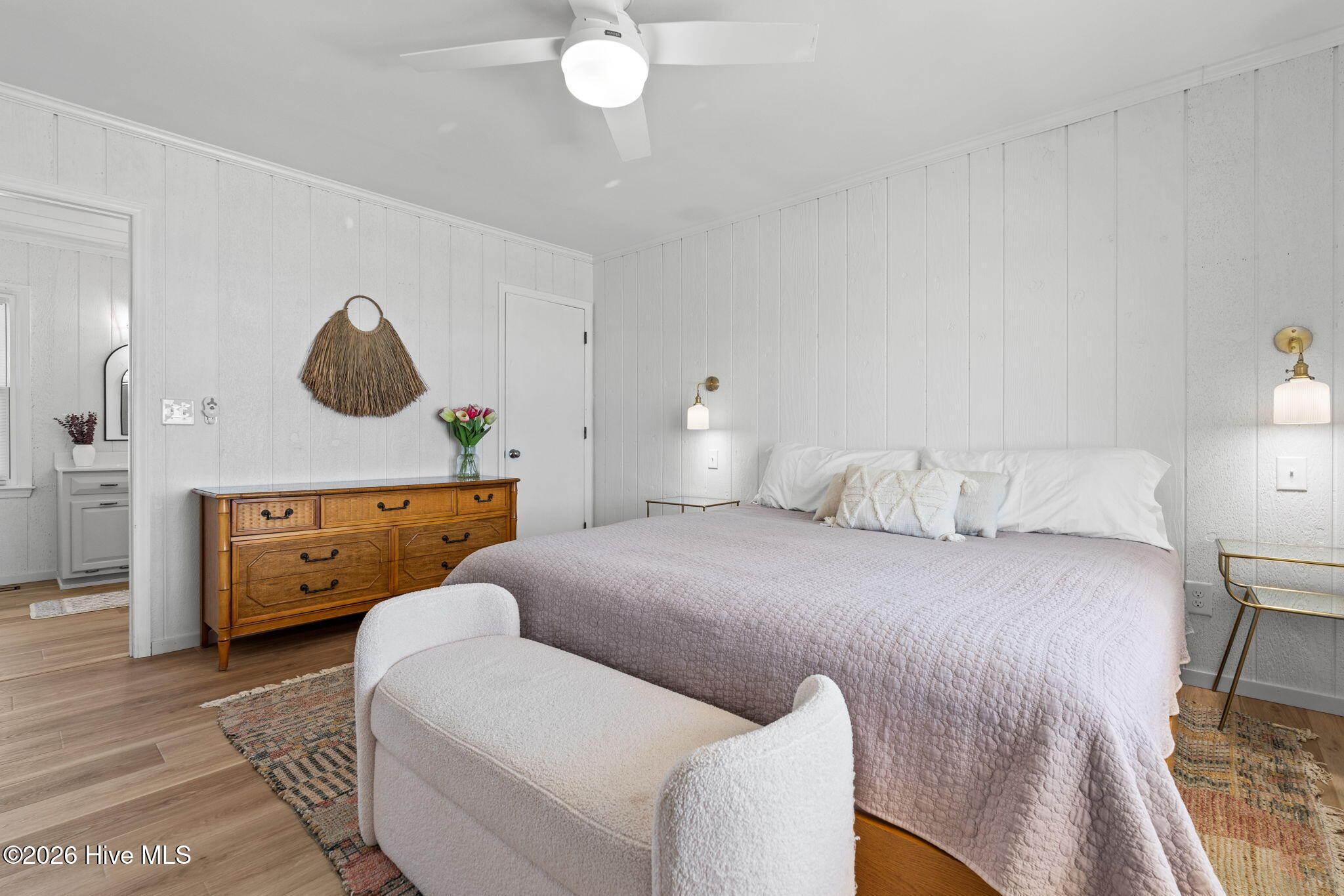 100567694 | Photo 26