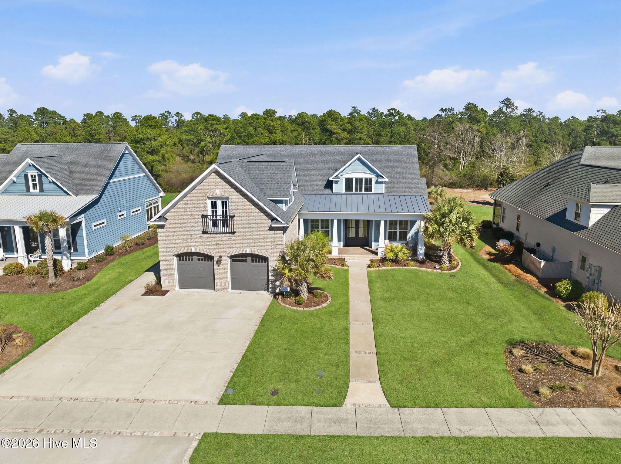 100562967 | Photo 67