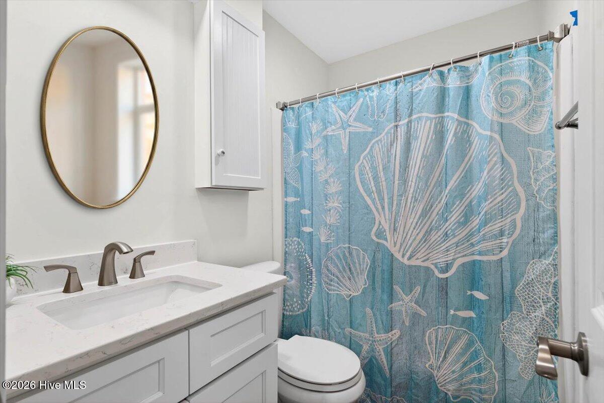 100554376 | Photo 21