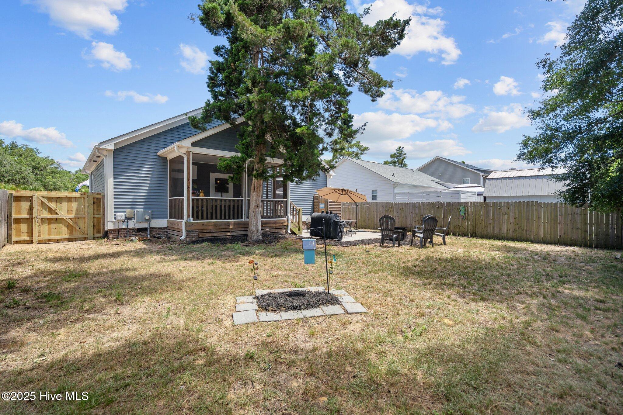 100516746 | Photo 36