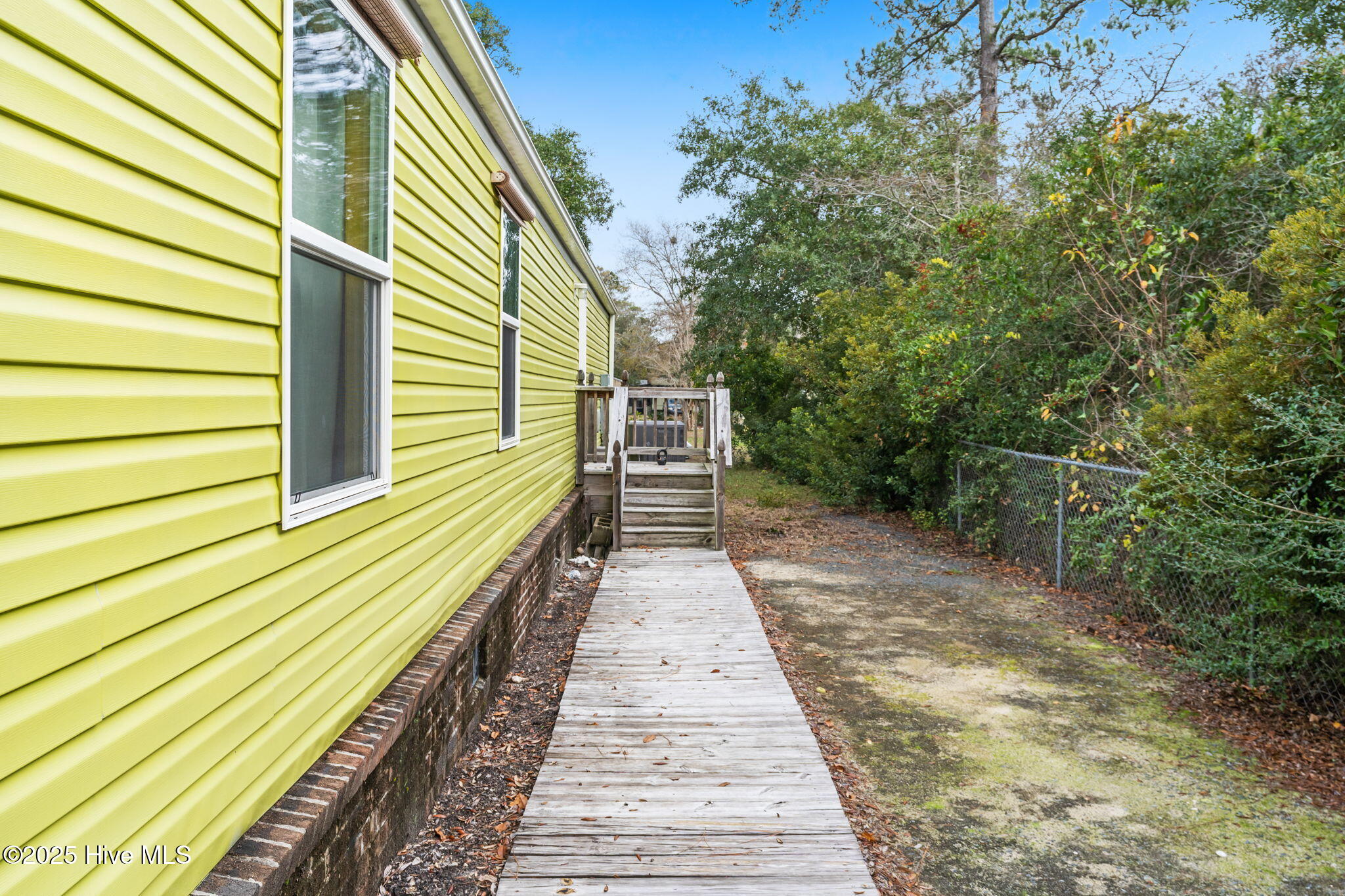 100544596 | Photo 53