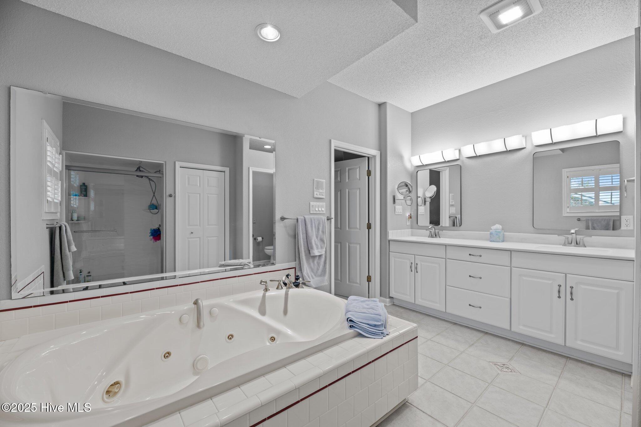 220 Shoreline Drive, New Bern, NC, 28562