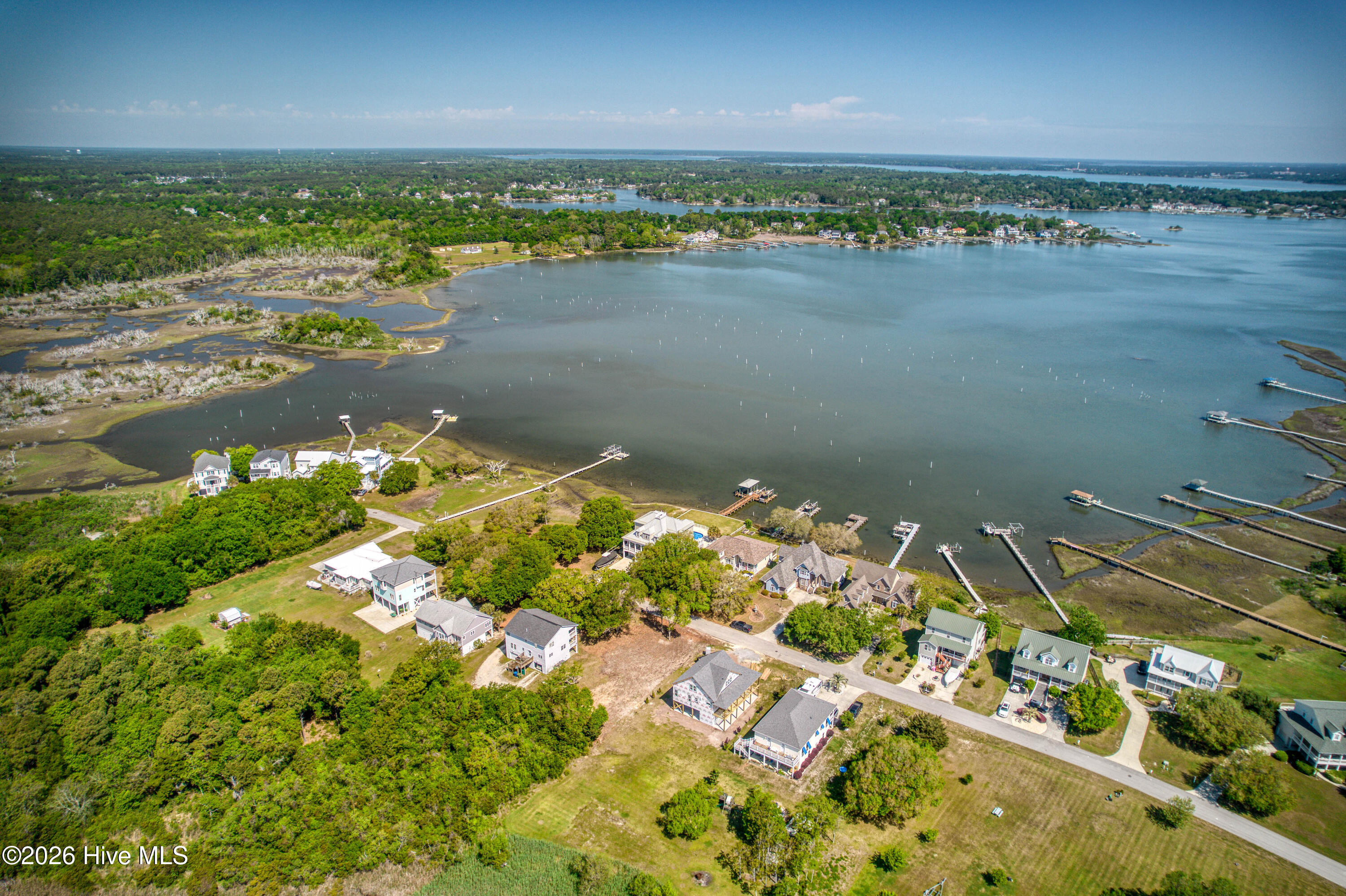 100567917 | Photo 13