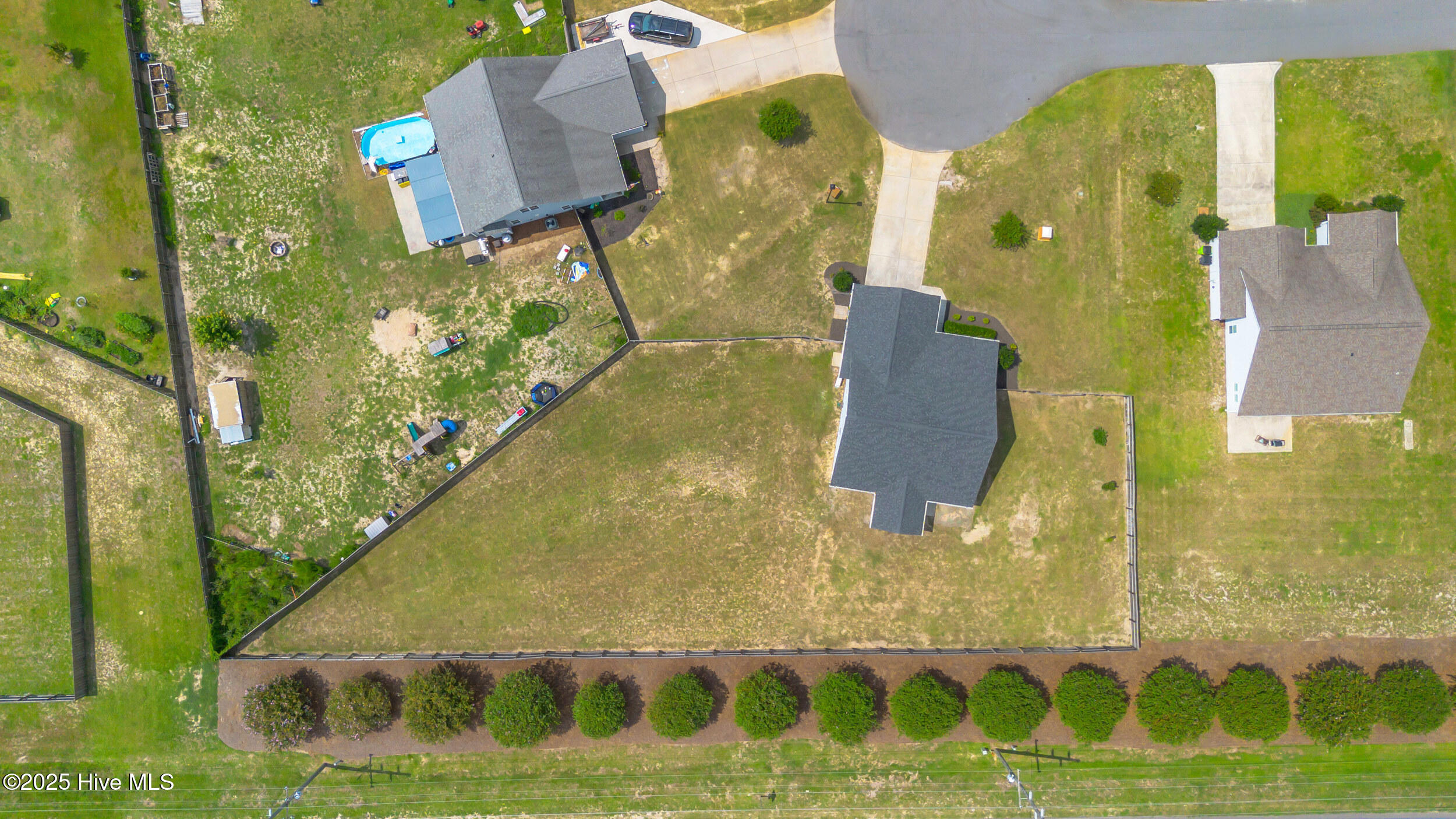 100526373 | Photo 47