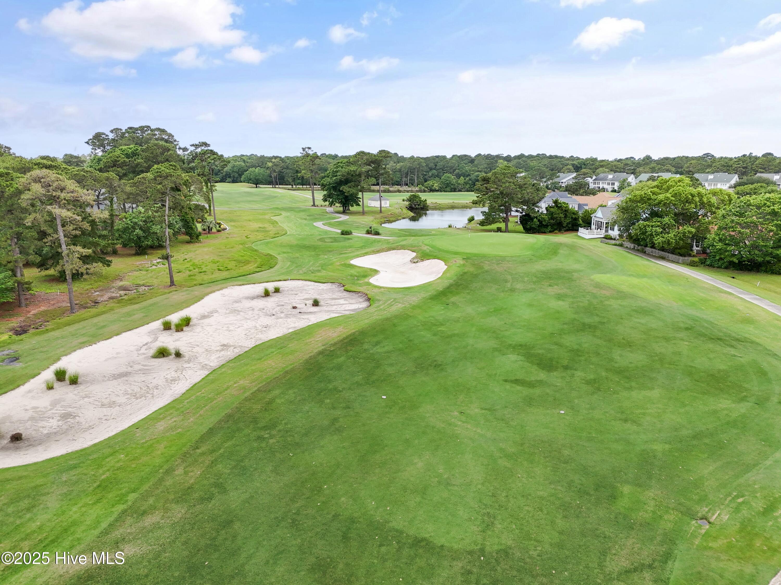 100512270 | Photo 63