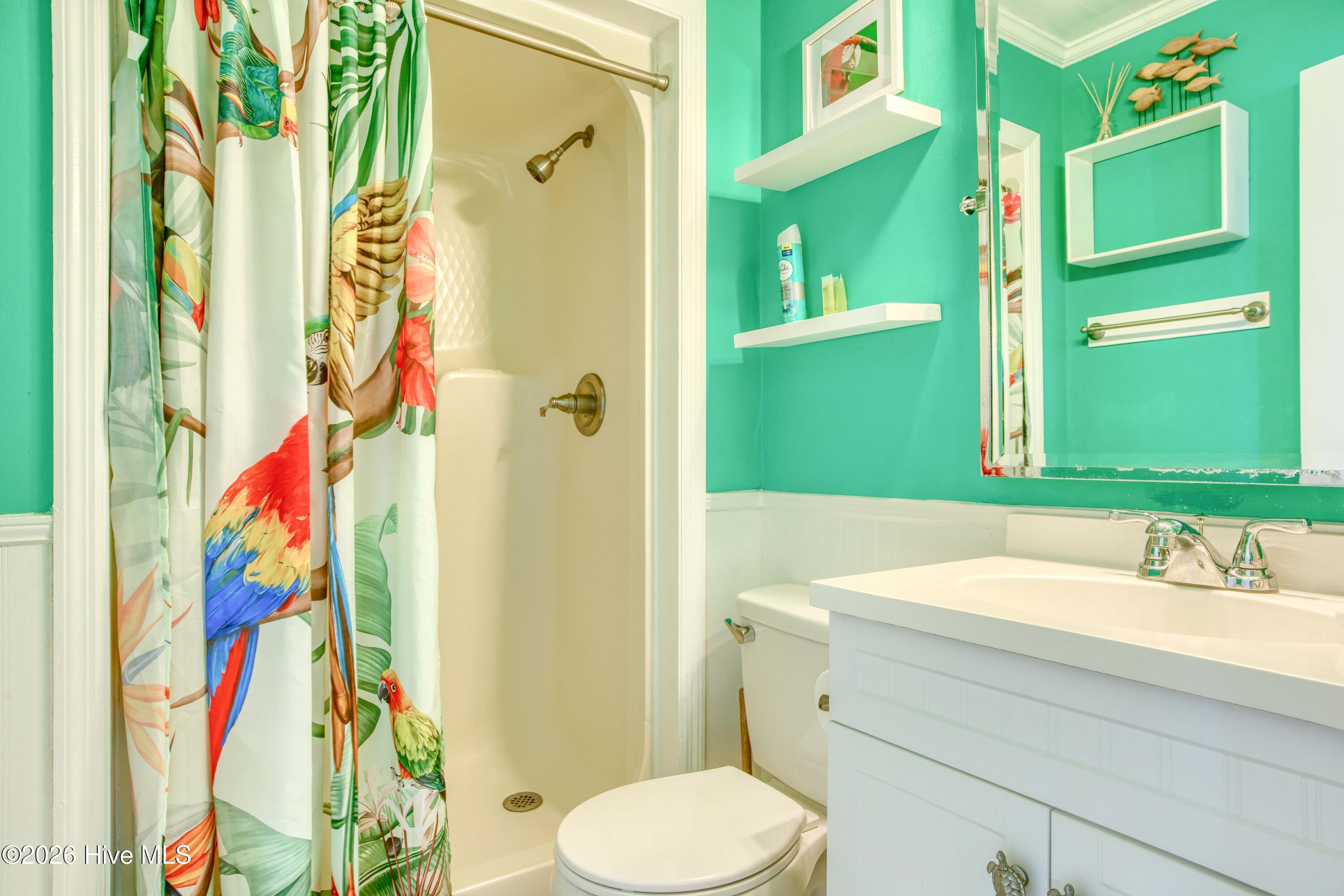 100550124 | Photo 31