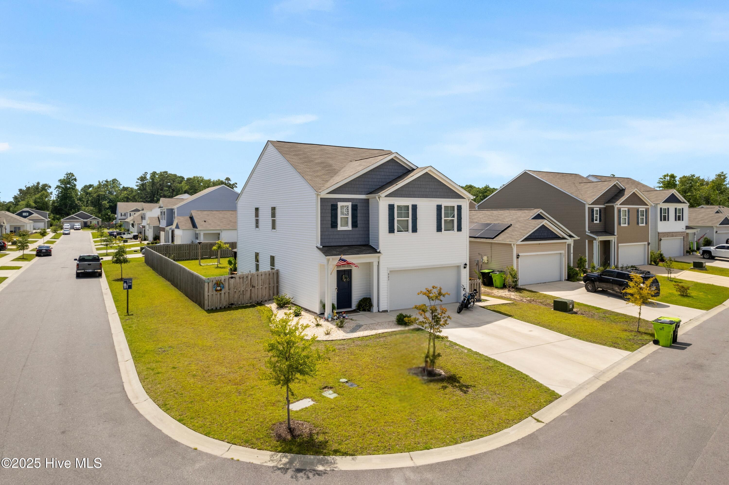 100518788 | Photo 38