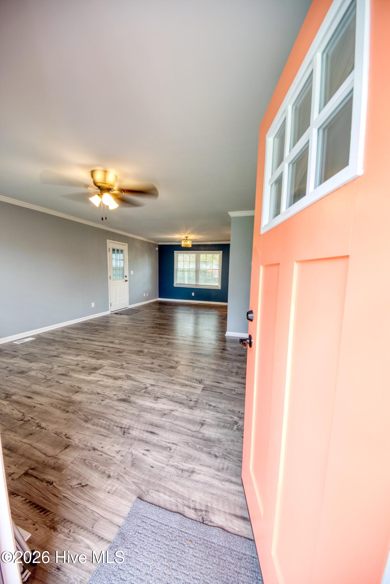 213 N Mcrae Street, Burgaw, NC 28425 – photo 3: Welcome Home