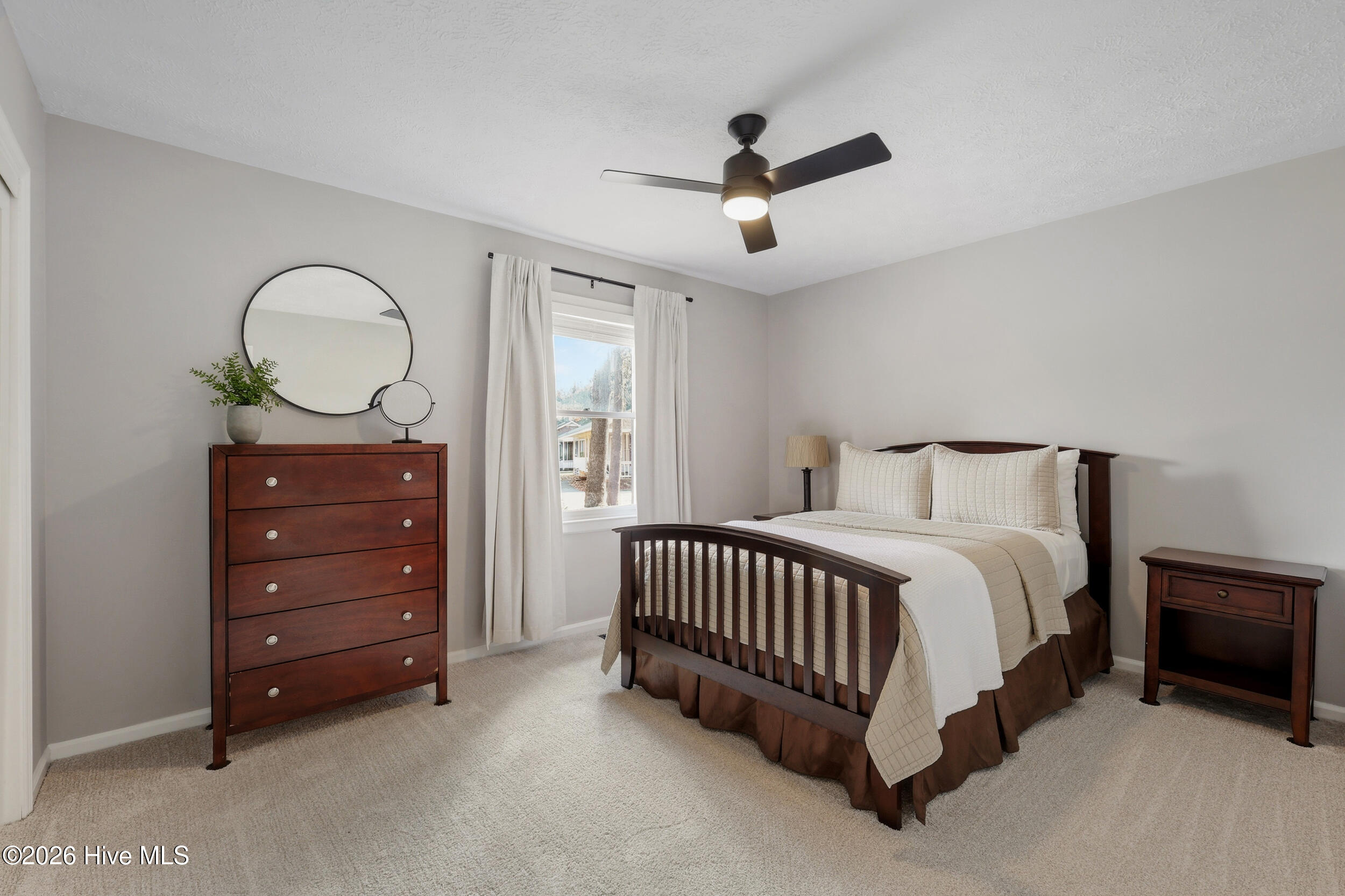 100559679 | Photo 26