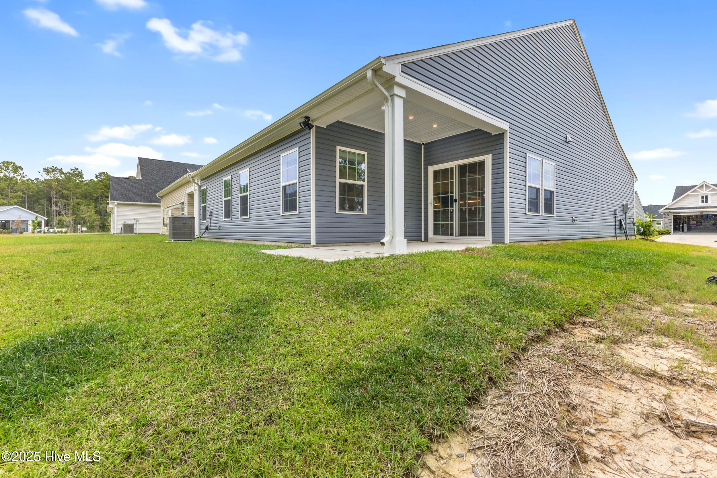 100530232 | Photo 34