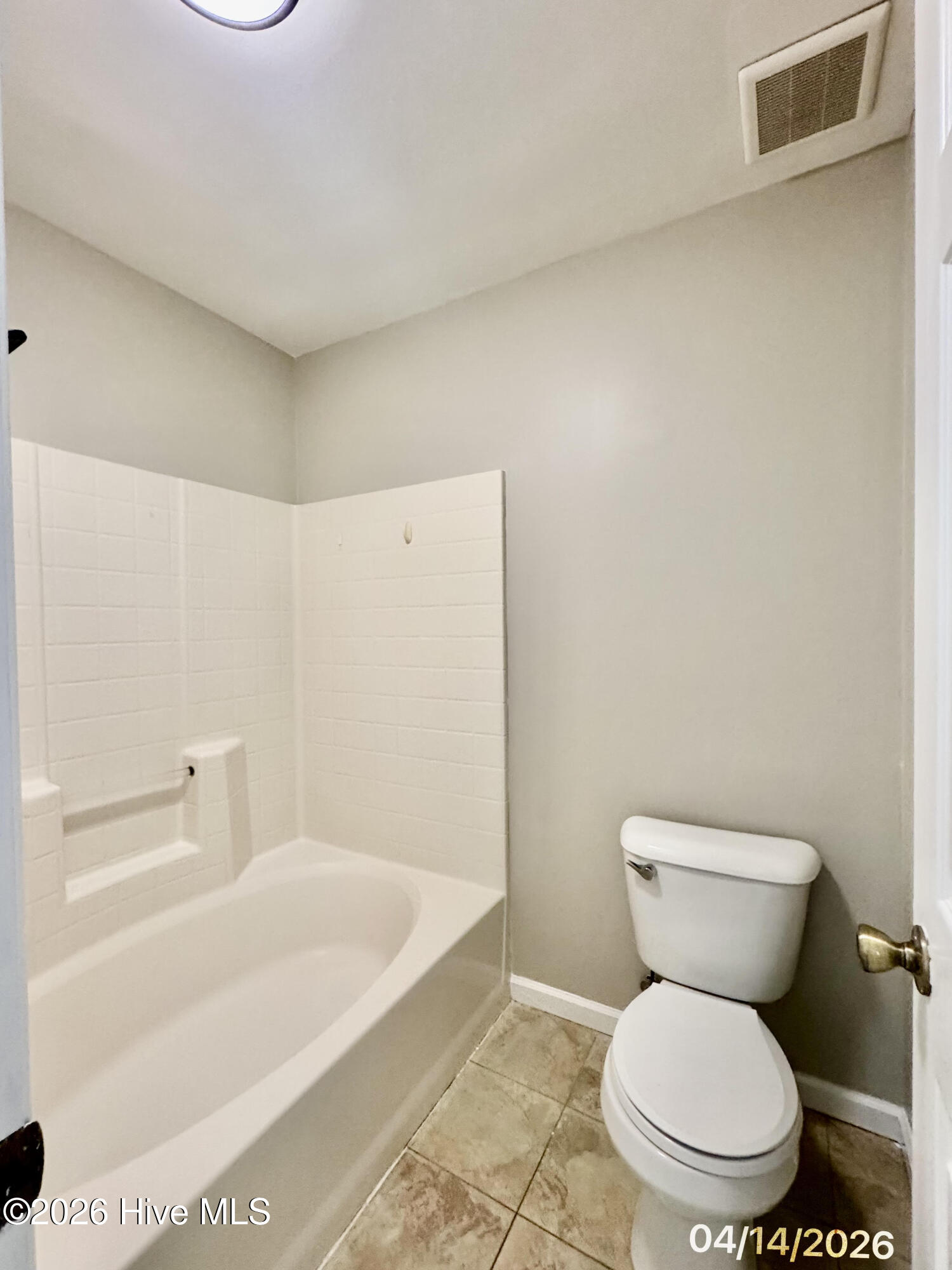 100568535 | Photo 19